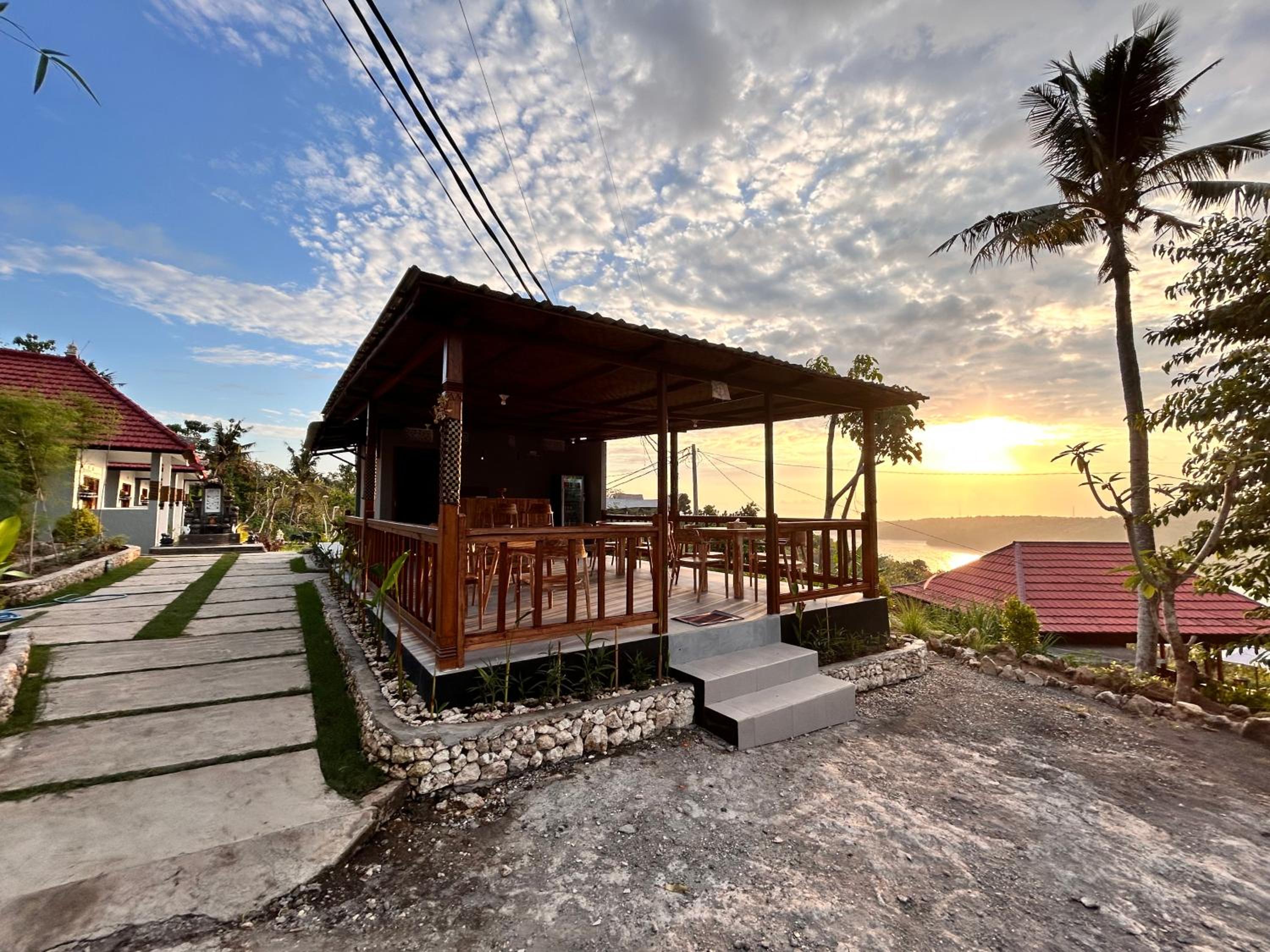 Gamat Sunset Cottage and Resto