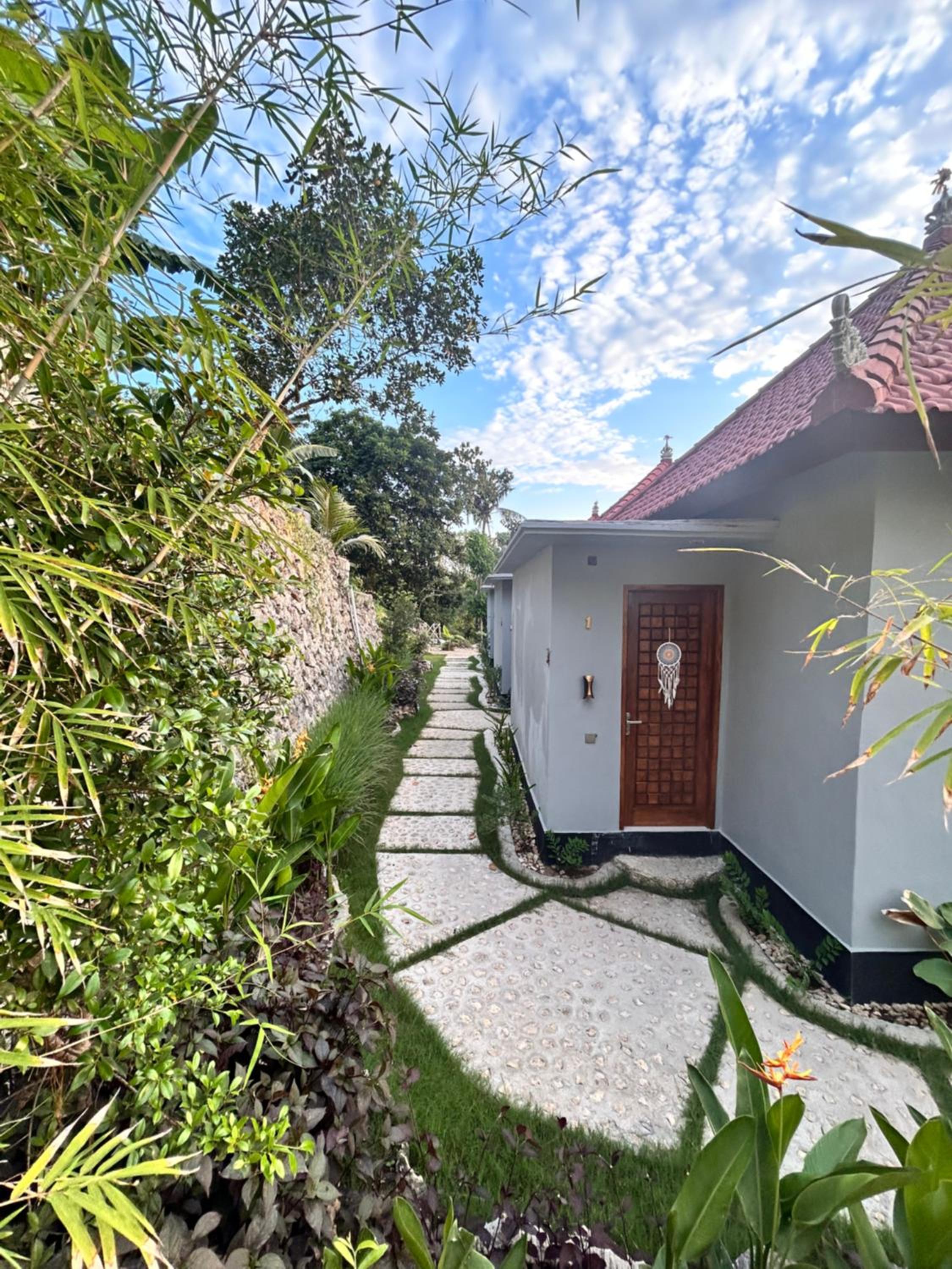 Gamat Sunset Cottage and Resto