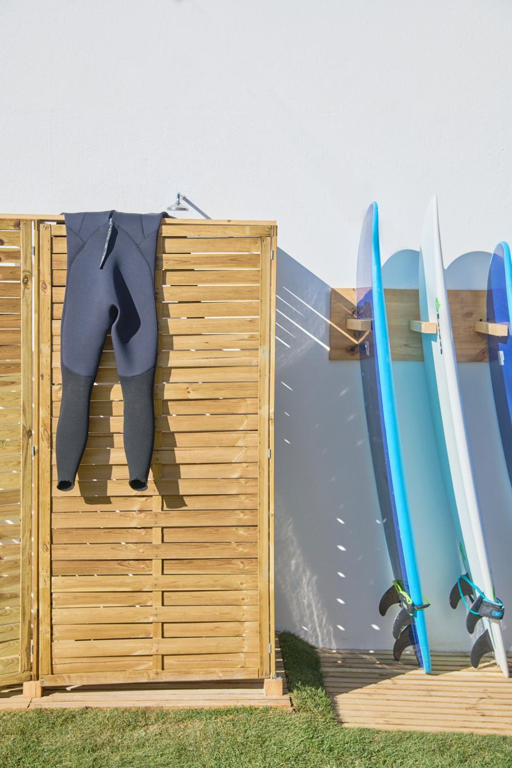 Wander Surf House