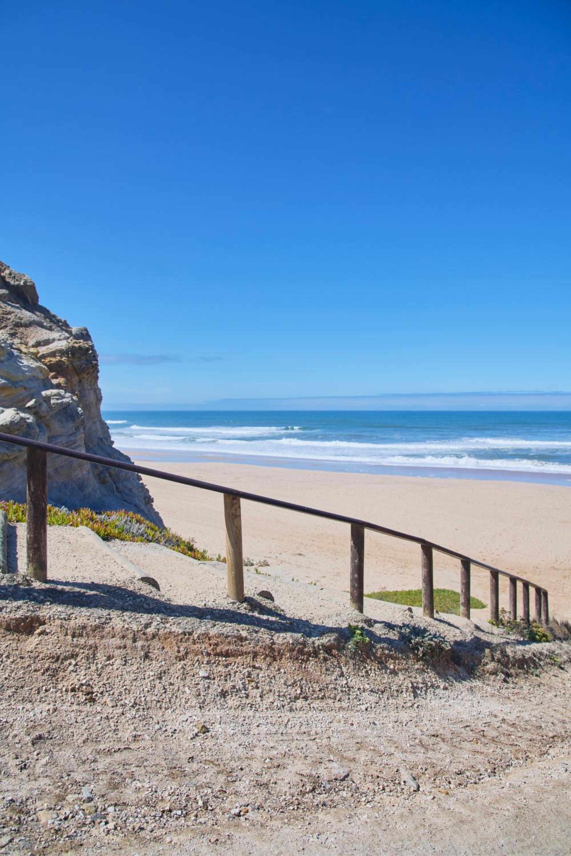 Wander Surf House