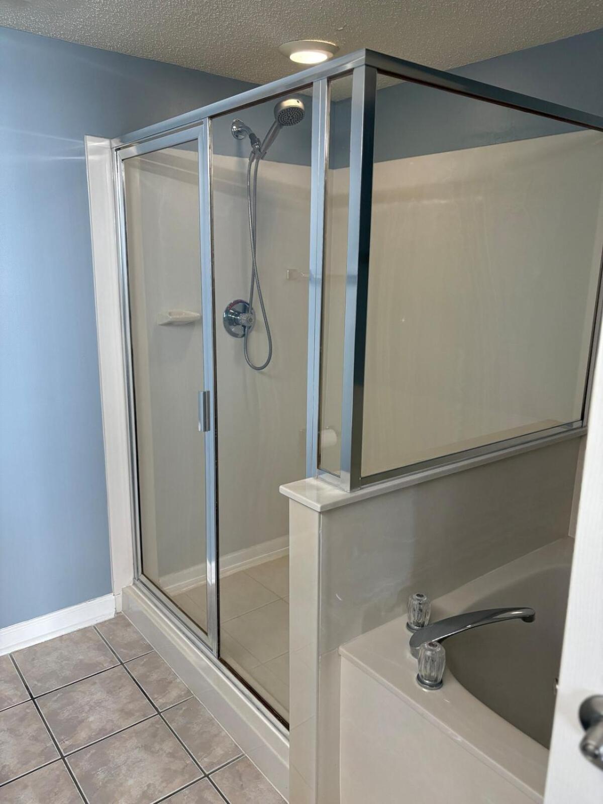 Ashworh 1001 Four Bedroom Condo Oceanfront 