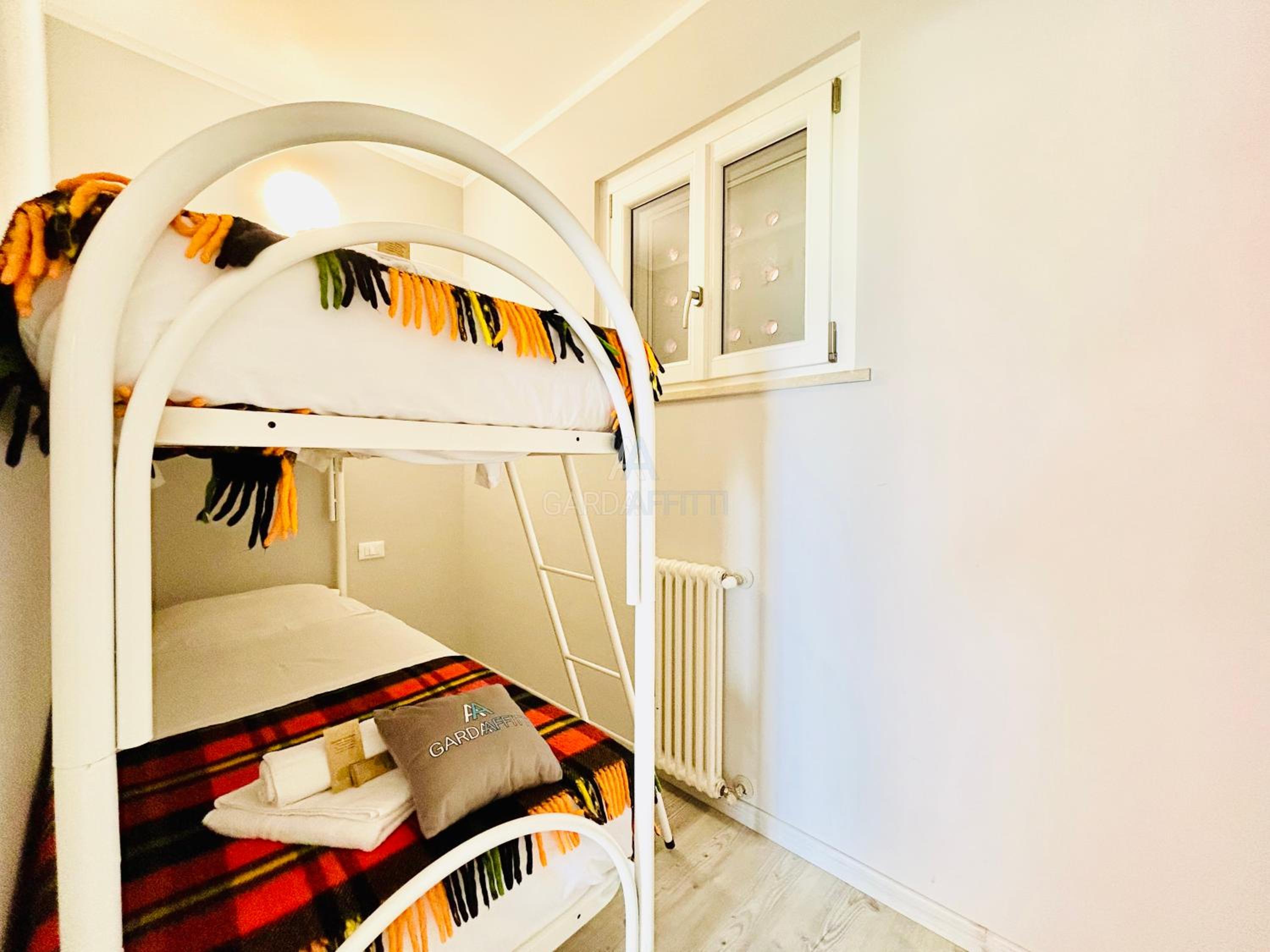 Poseidone Apartment - Terrazza vista lago