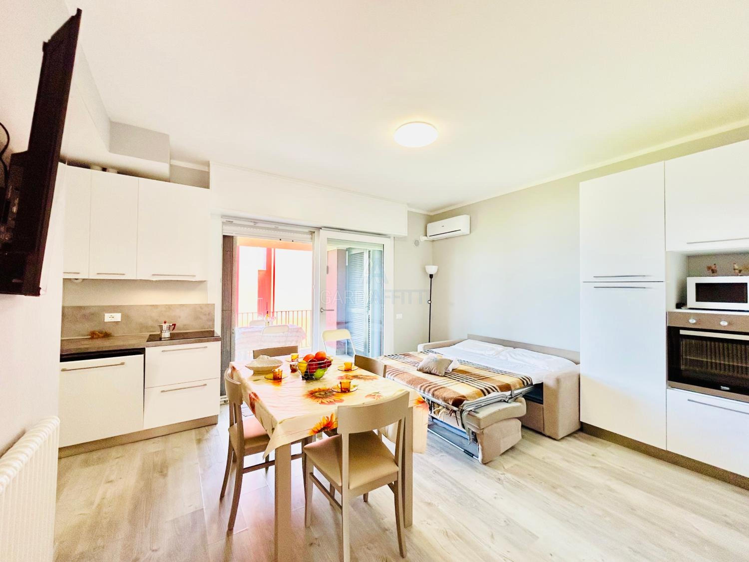 Poseidone Apartment - Terrazza vista lago