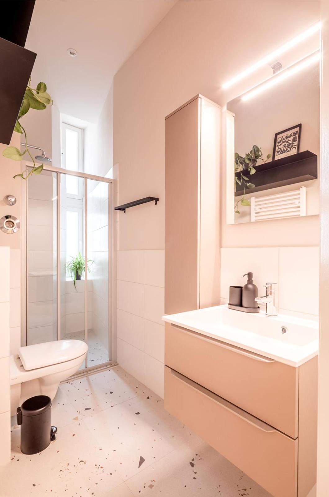 oomph Berlin Breathe the Earthy Calm of a 150sqm Home