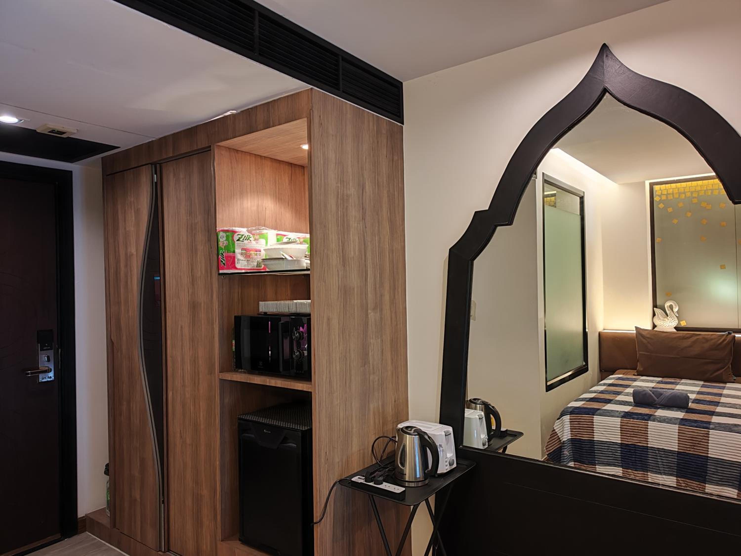 4 Floor - Pool view Studio room at TBHR near Kata beach