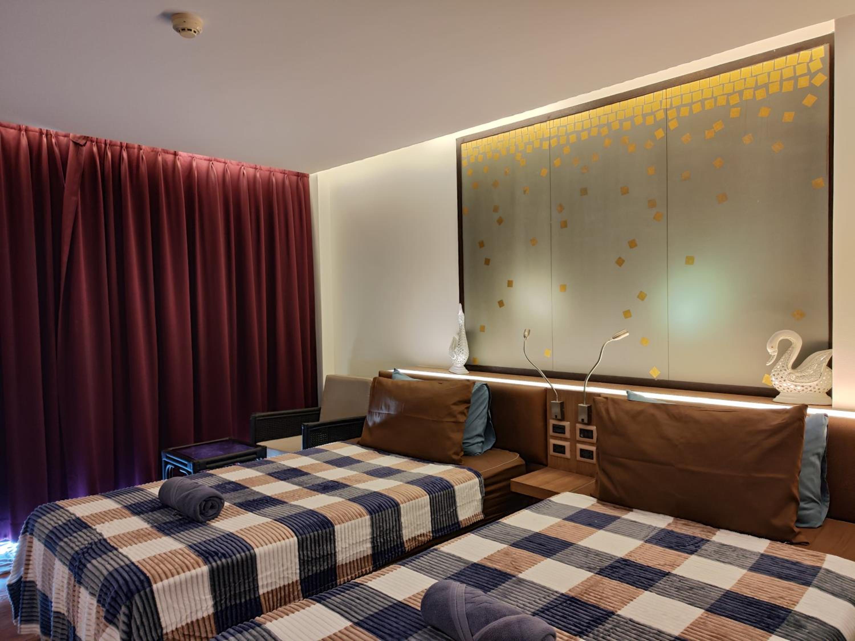 4 Floor - Pool view Studio room at TBHR near Kata beach