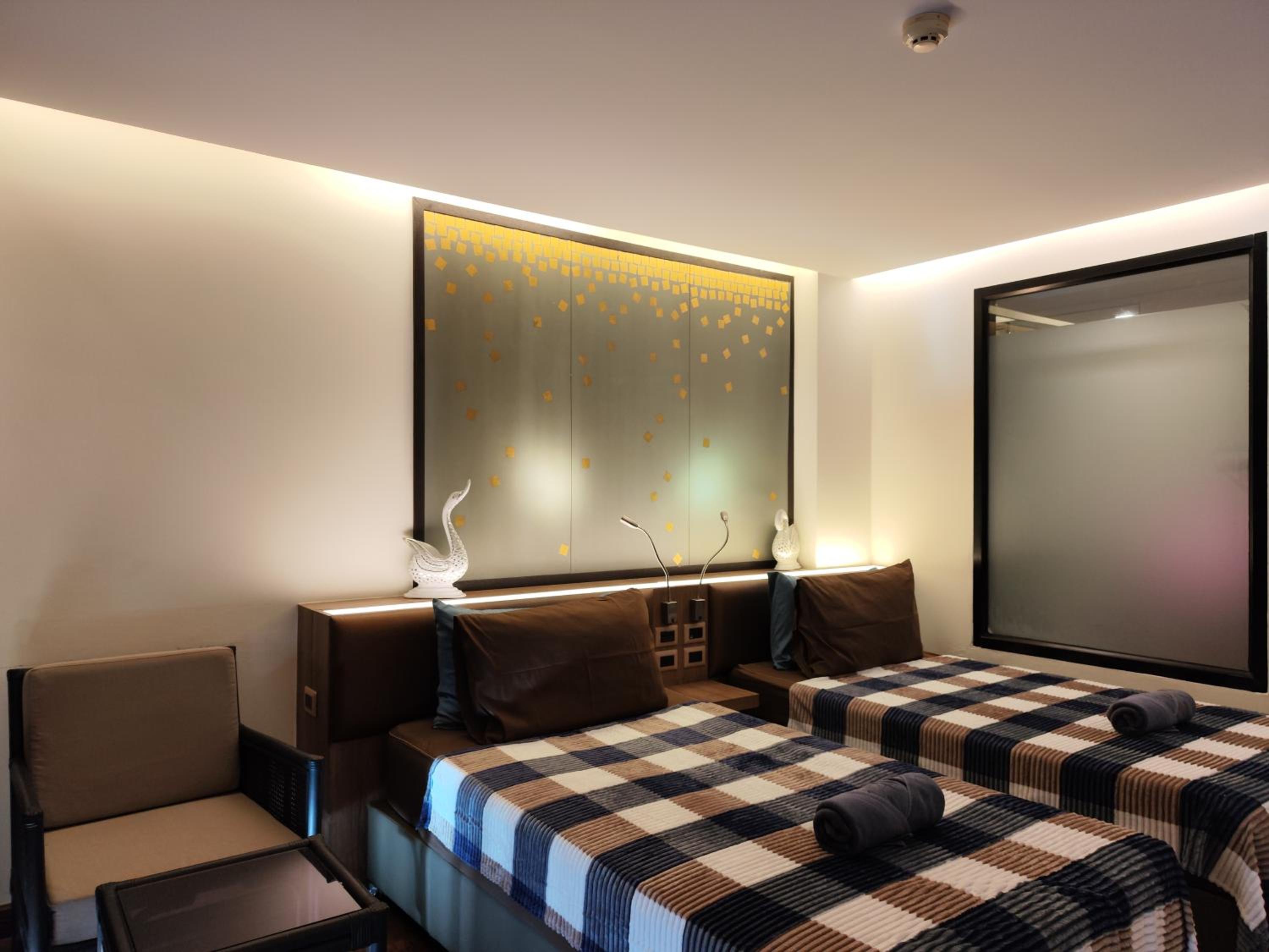 4 Floor - Pool view Studio room at TBHR near Kata beach