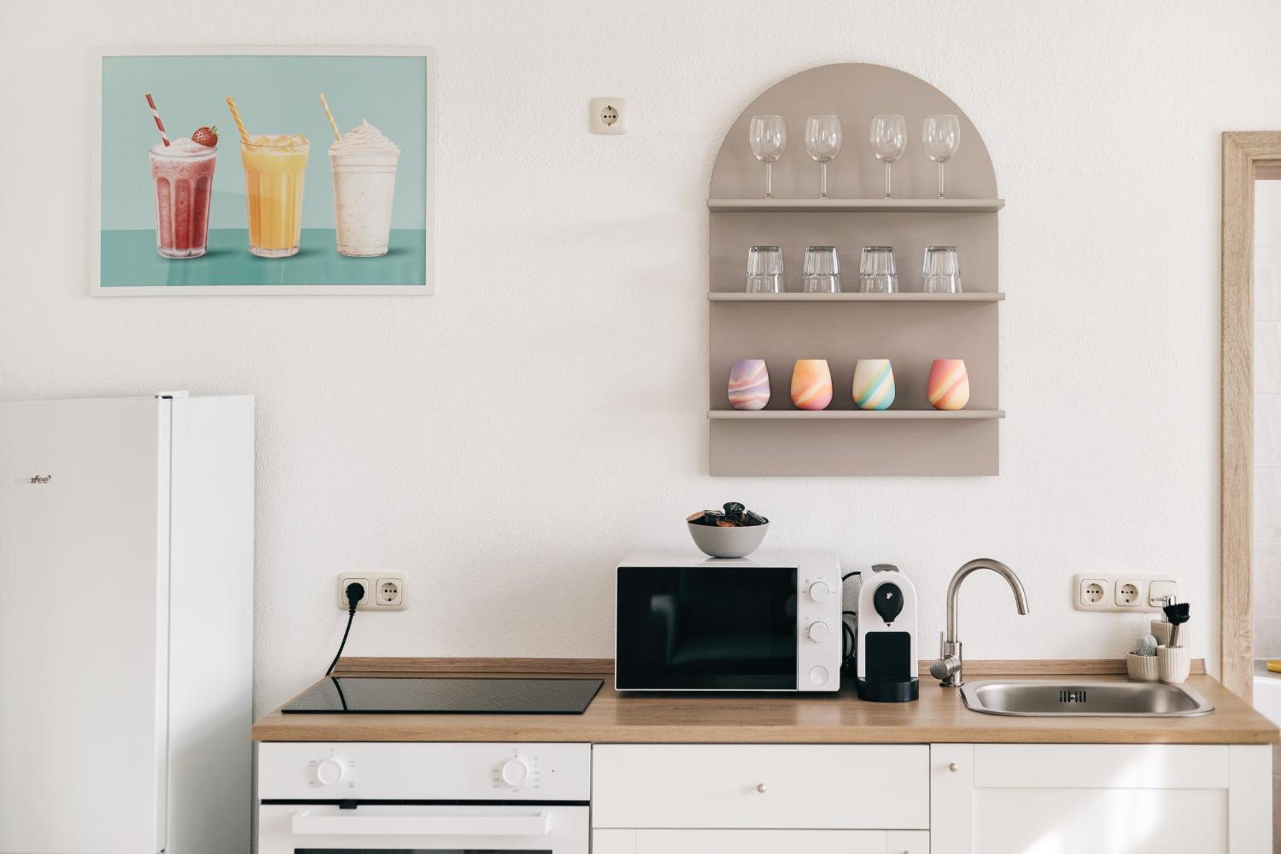 Creekside Colors - Playful Apartment