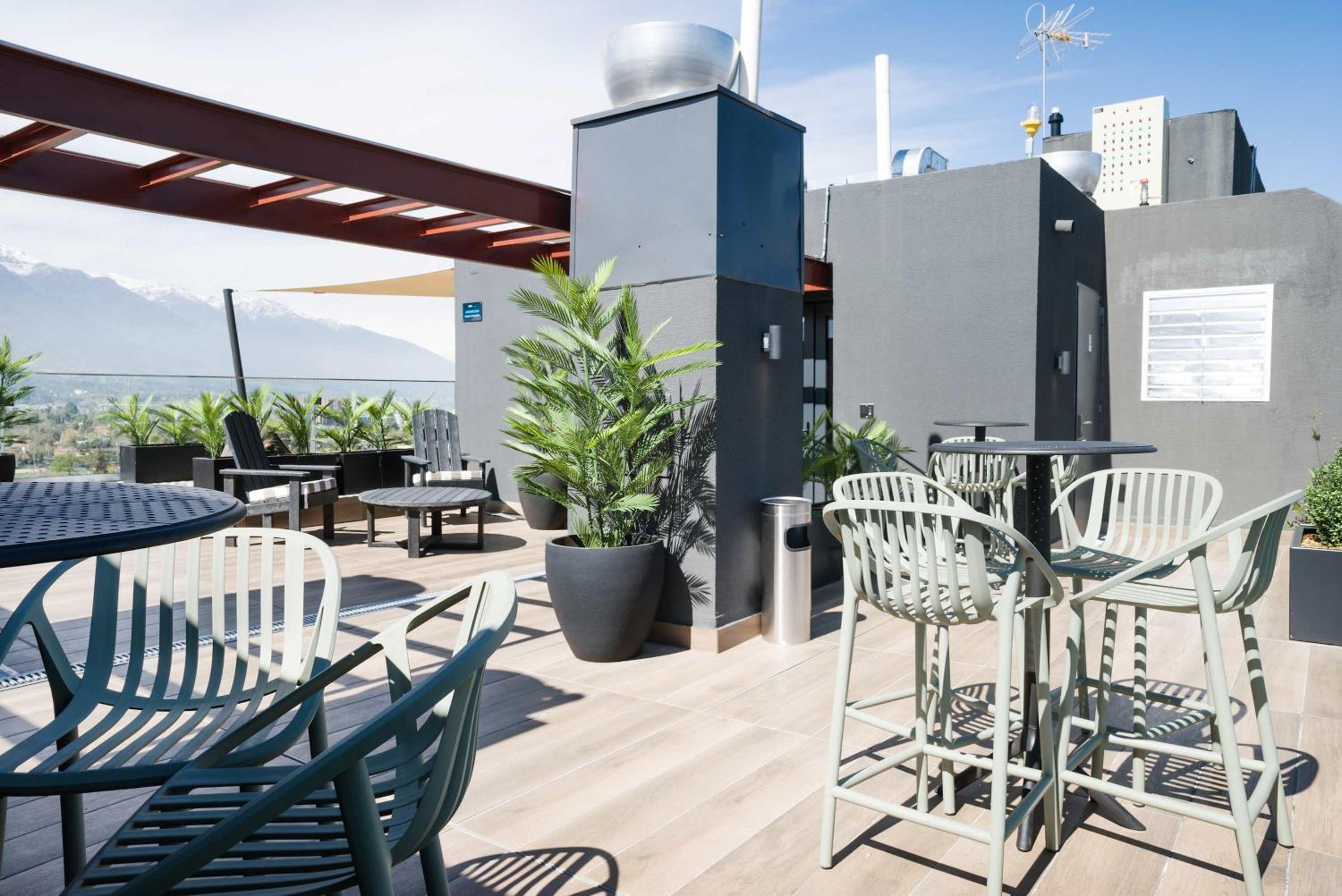 8550 Las Condes Suites by Andes STR