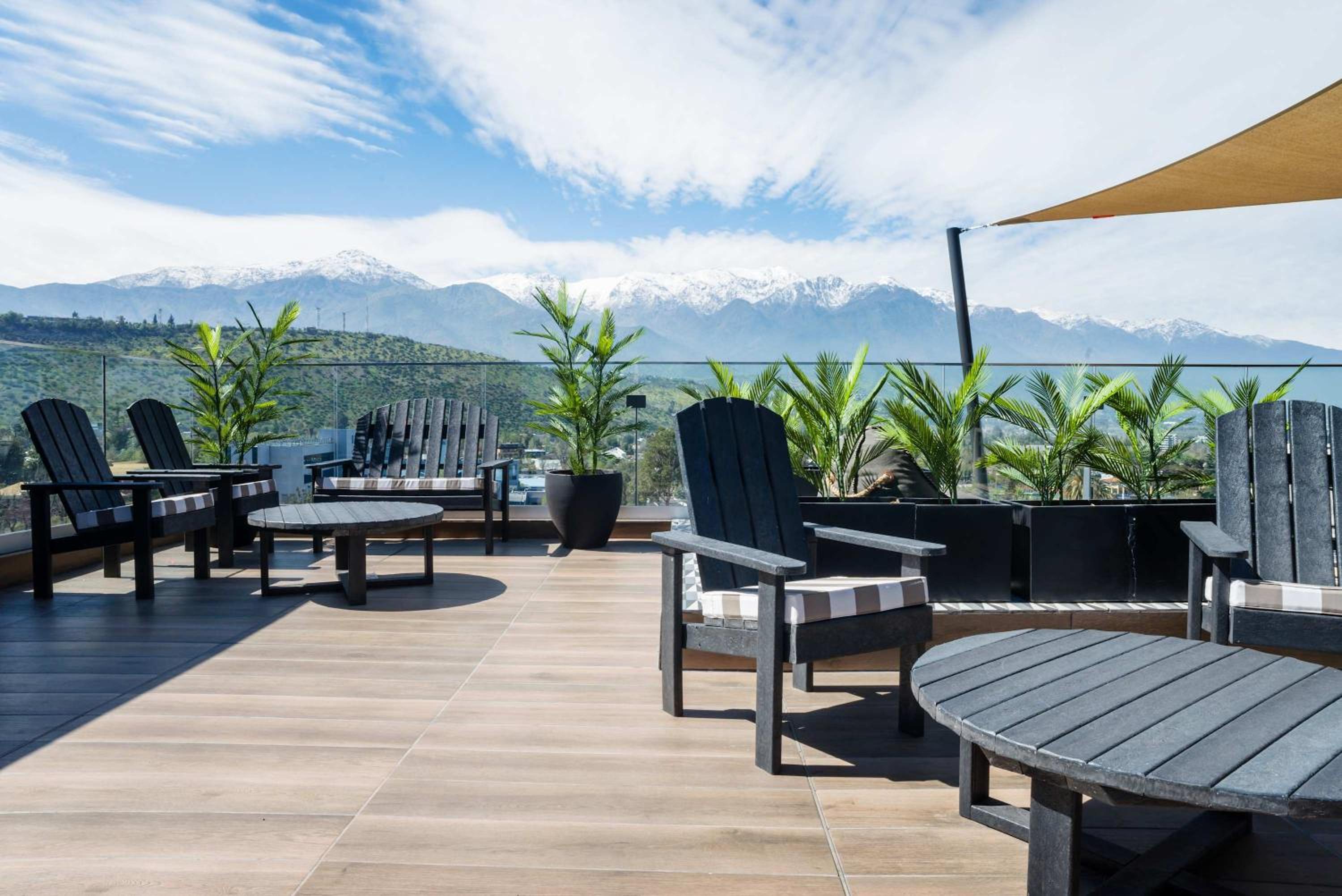 8550 Las Condes Suites by Andes STR