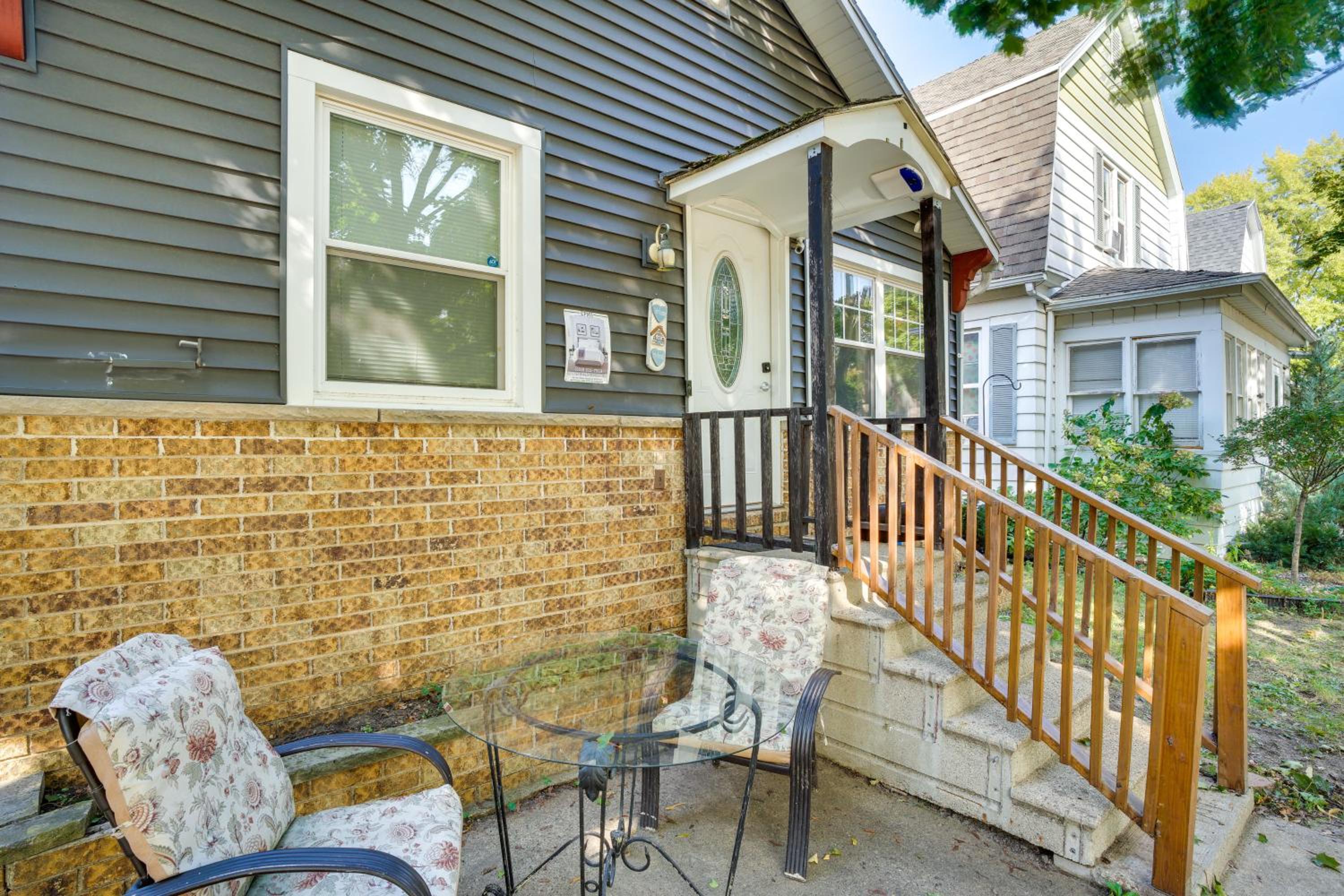 2 Mi to Lake Winnebago Cozy Fond du Lac Studio