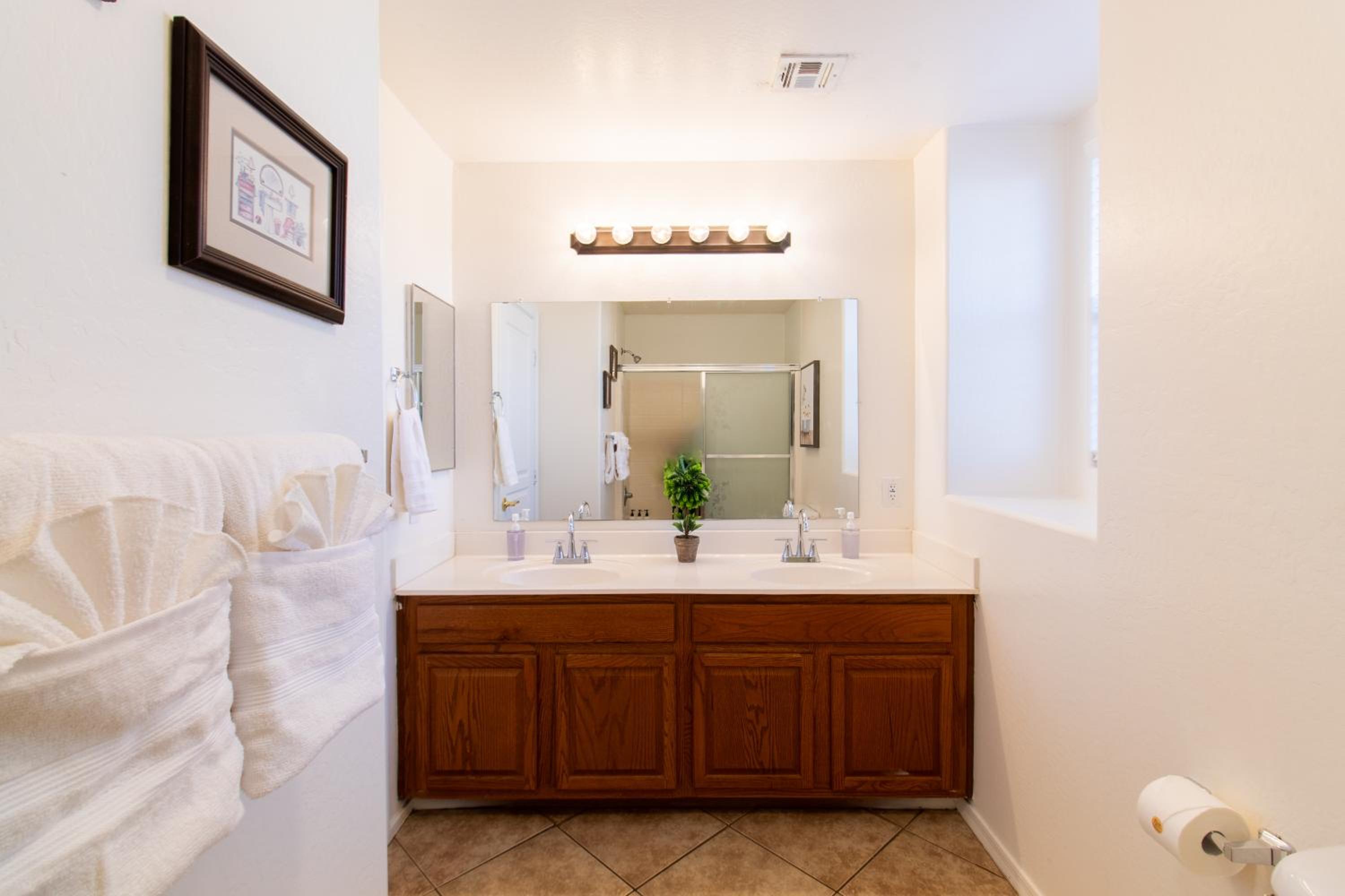 Casa Desert Willow 5BR Home & Heated Pool