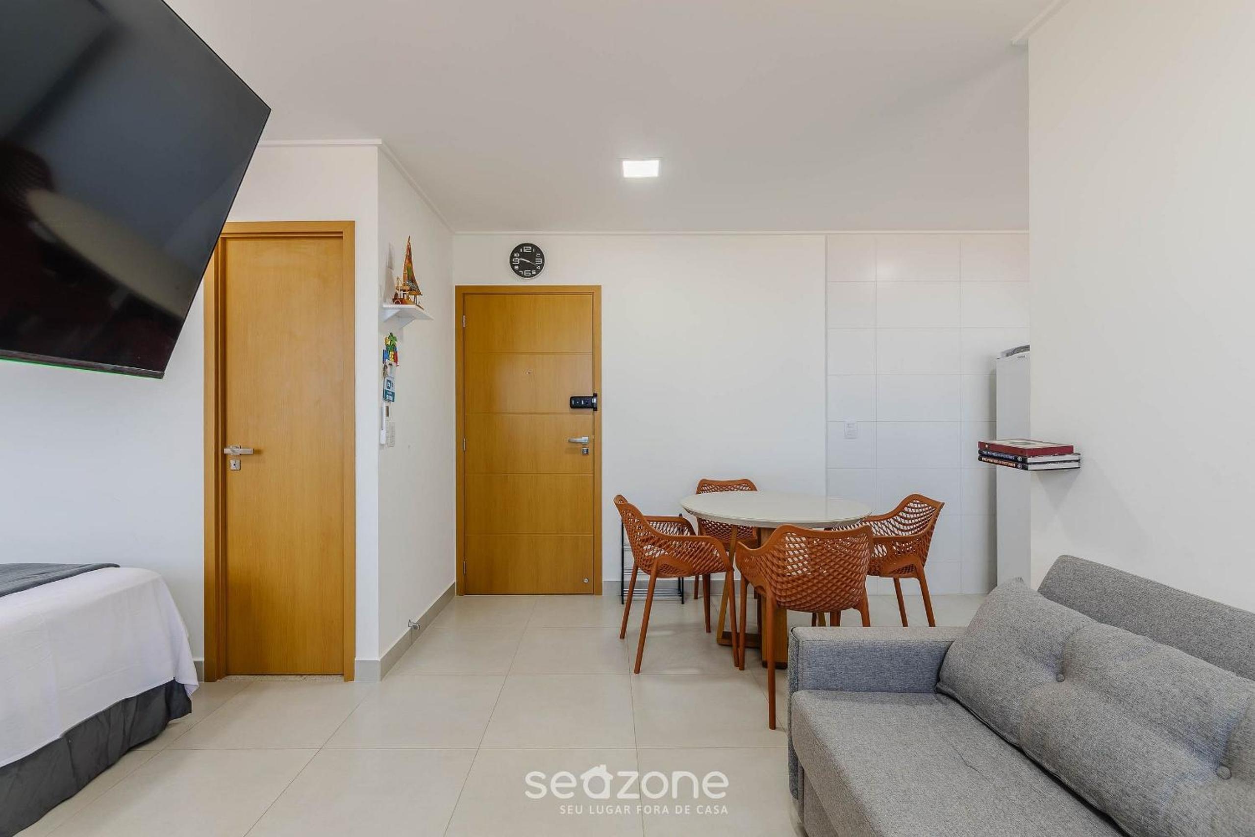 Stay with a pool and gym 350m from the beach in a prime location in Maceió - SLI