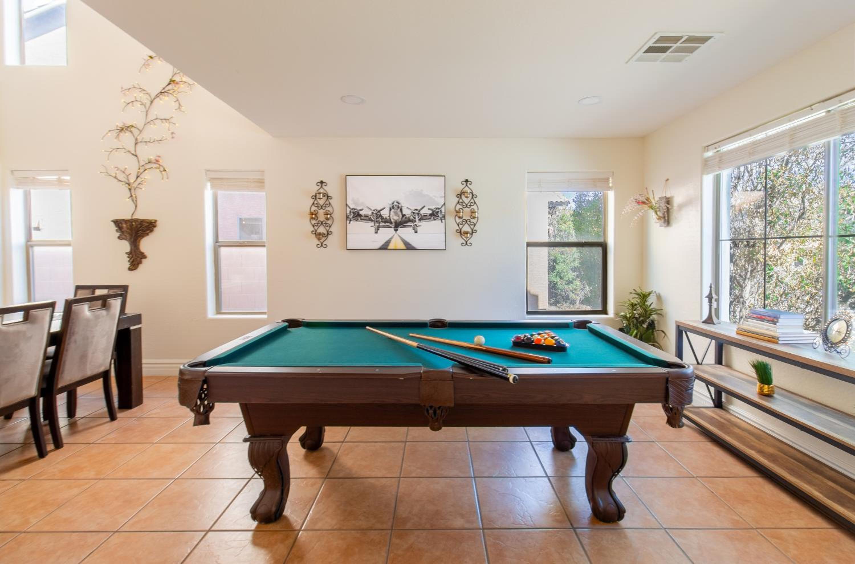 Casa Desert Willow 5BR Home & Heated Pool