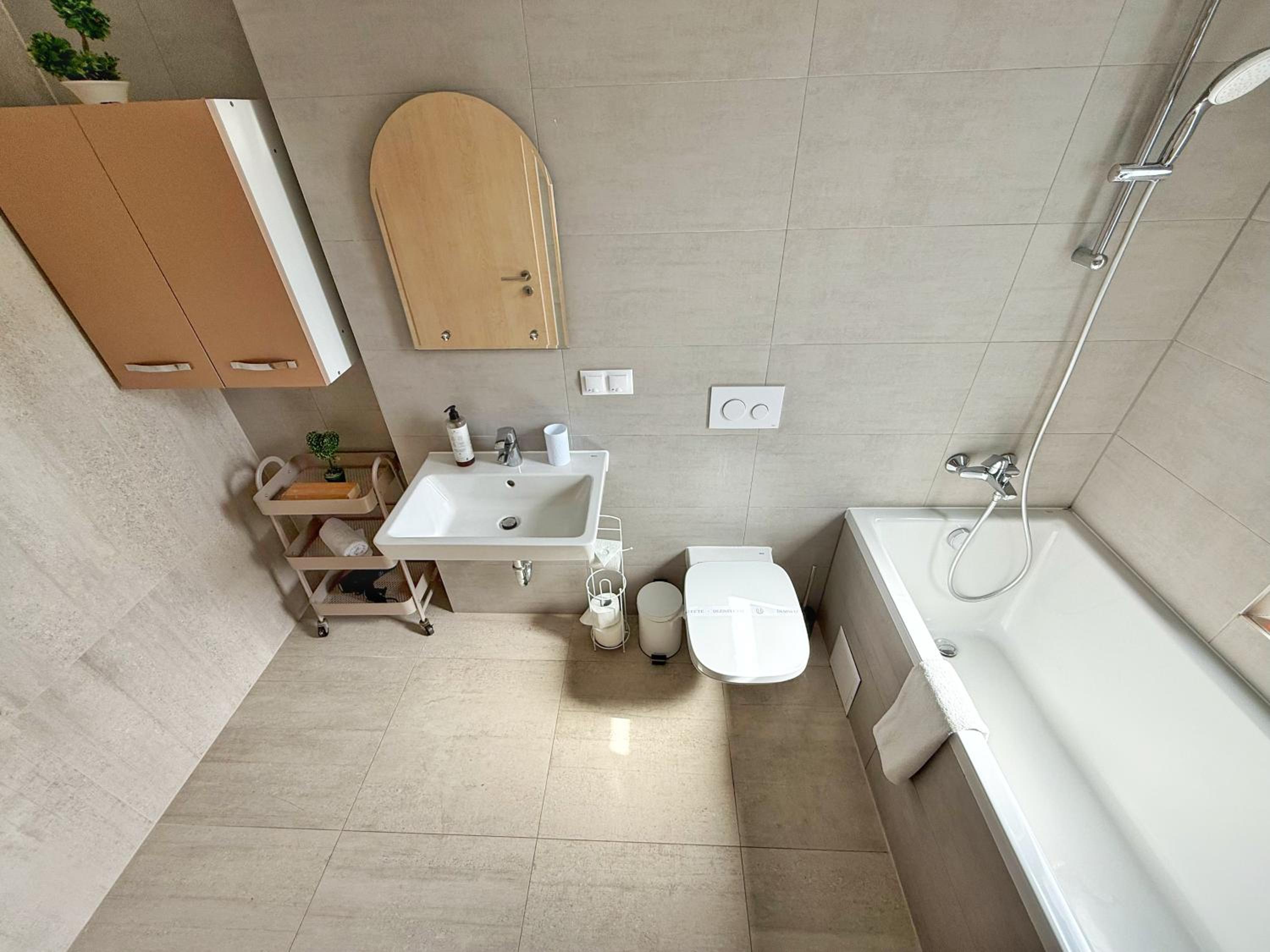 Plermont Luxury Apartments Coresi Kasper