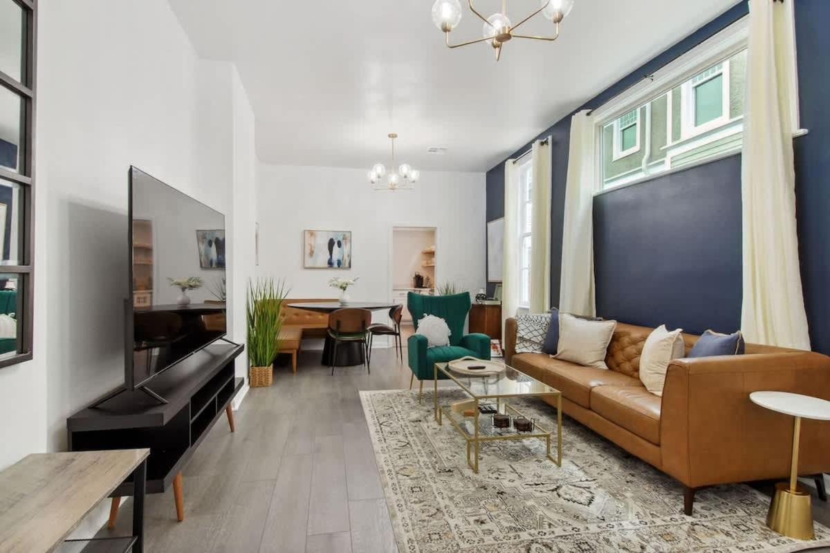 Charming Canal Street Family Retreat in Heart of NOLA