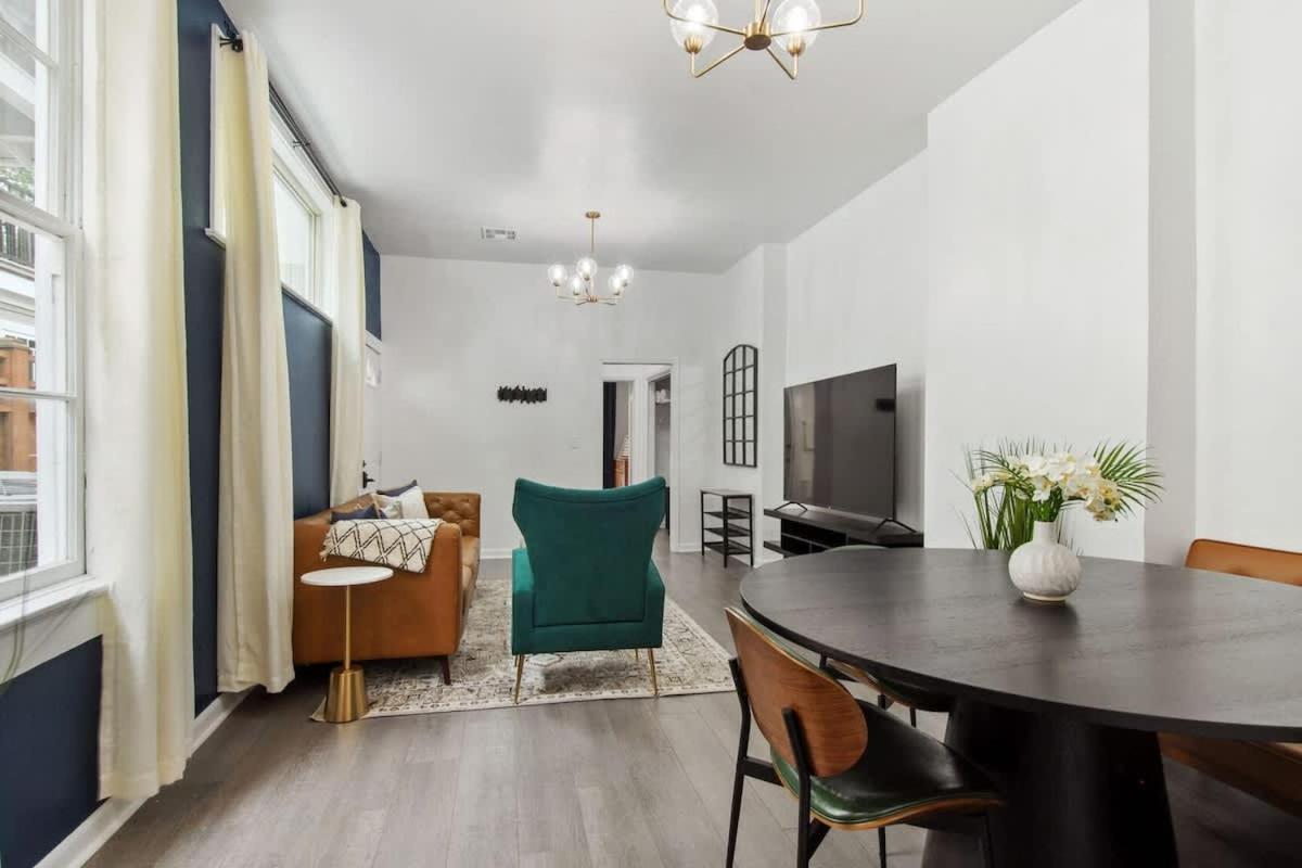 Charming Canal Street Family Retreat in Heart of NOLA