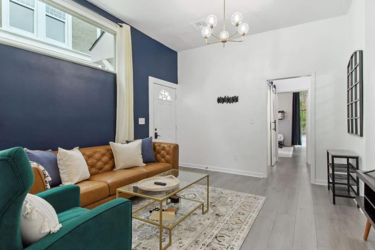 Charming Canal Street Family Retreat in Heart of NOLA