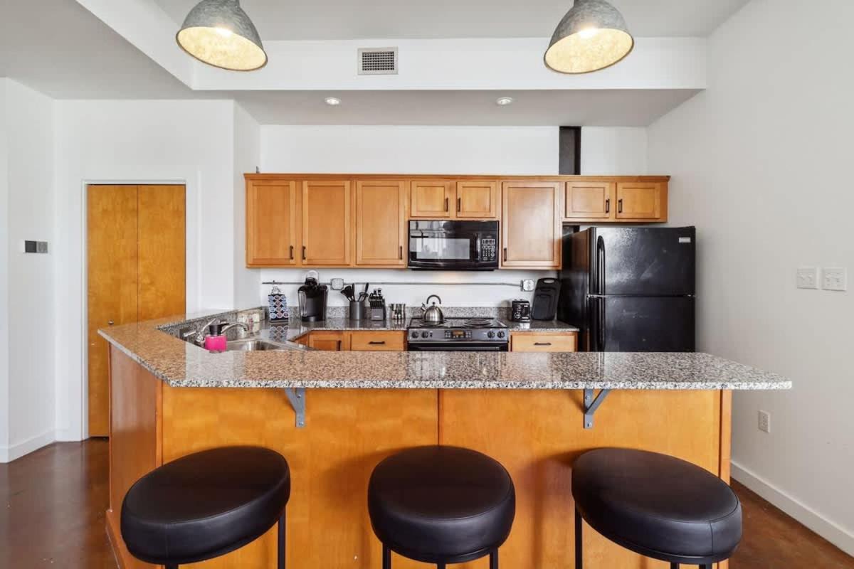 Stylish Industrial Loft in Warehouse District