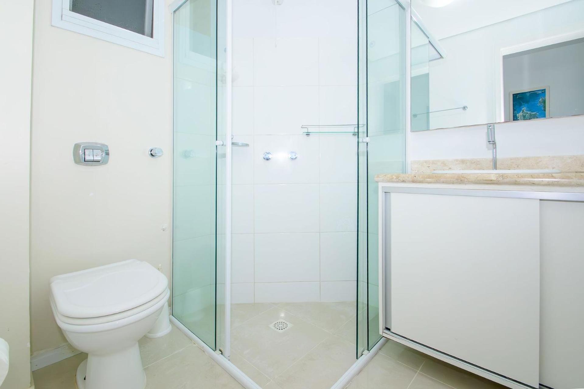 Apto com piscina e churrasqueira VS6418
