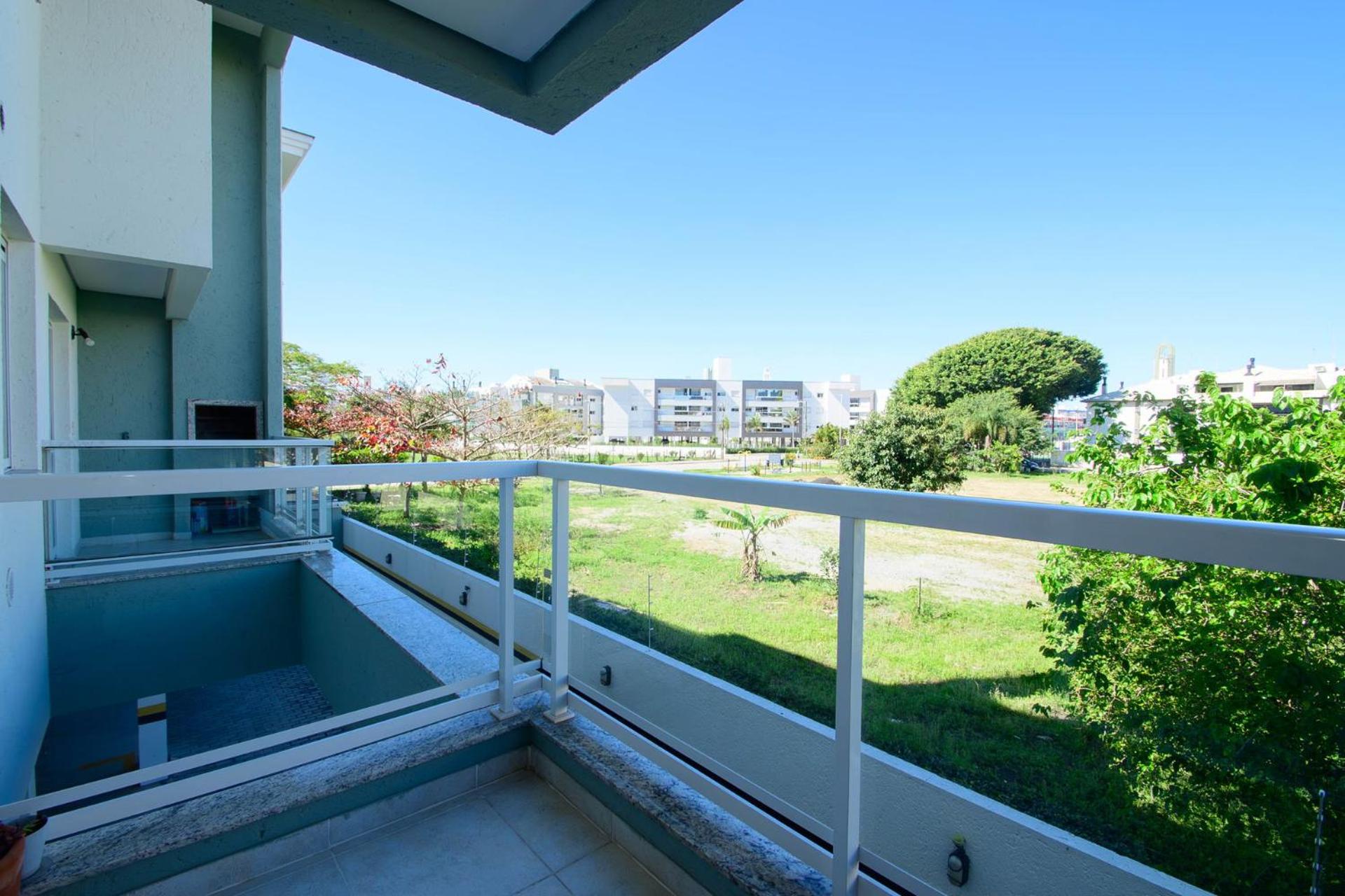 Apto com piscina e churrasqueira VS6418