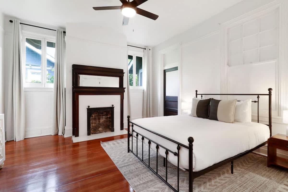 Spacious and Elegant Family Home in Mid-City