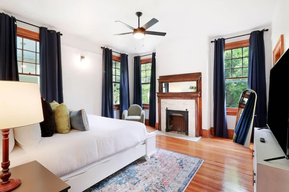 Spacious and Elegant Family Home in Mid-City