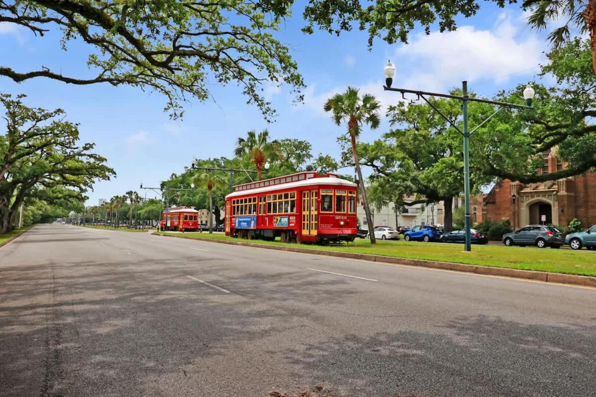 Spacious and Elegant Family Home in Mid-City