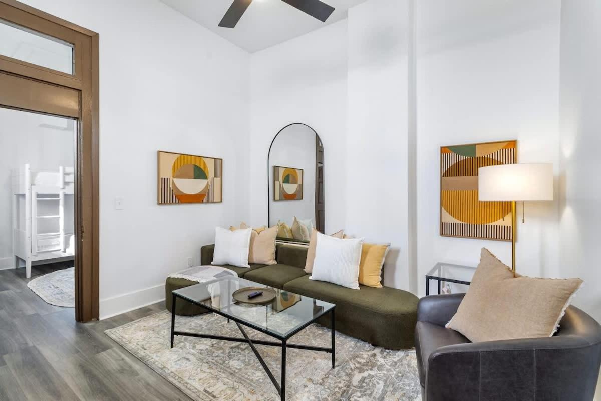 Delightful Canal Street Family Home in Mid-City