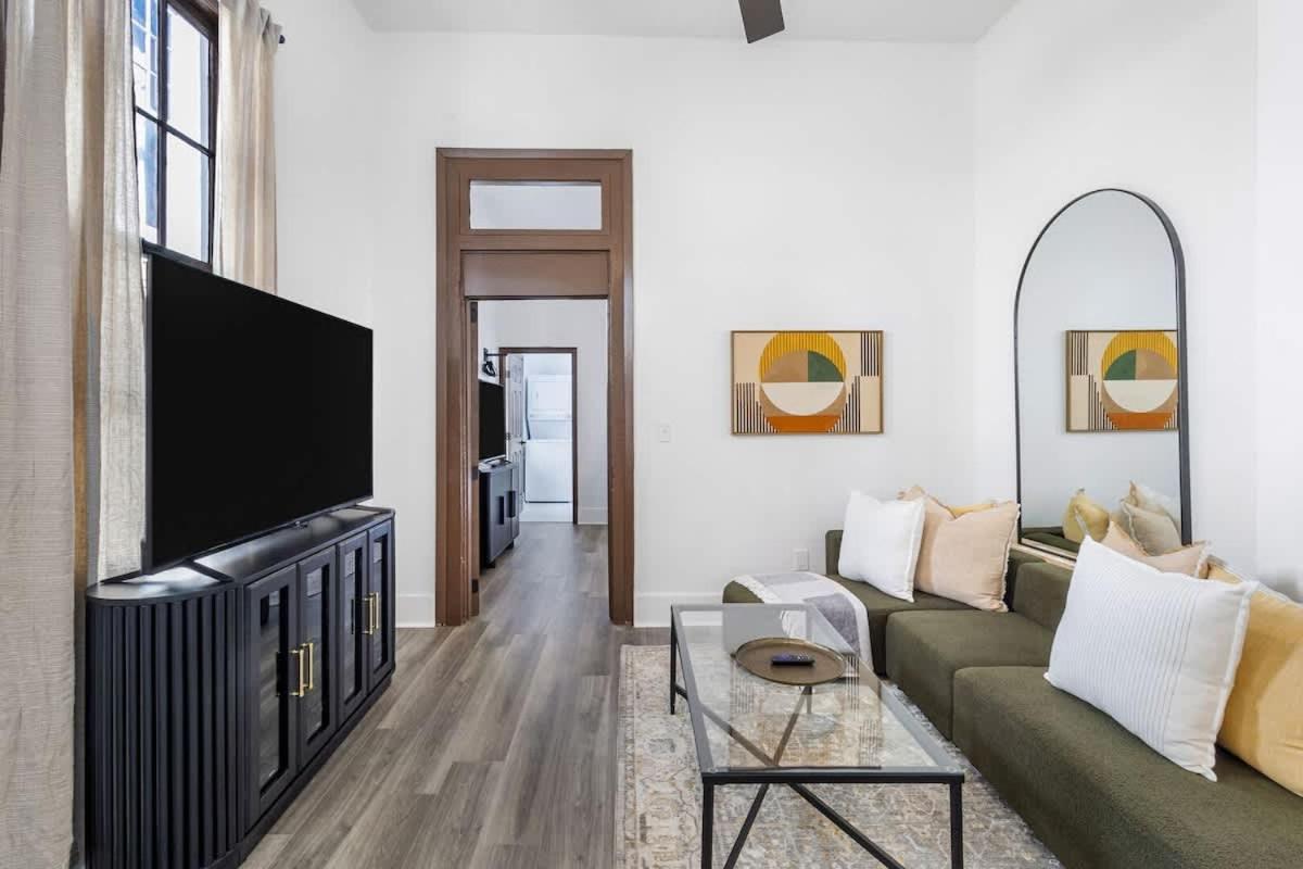 Delightful Canal Street Family Home in Mid-City
