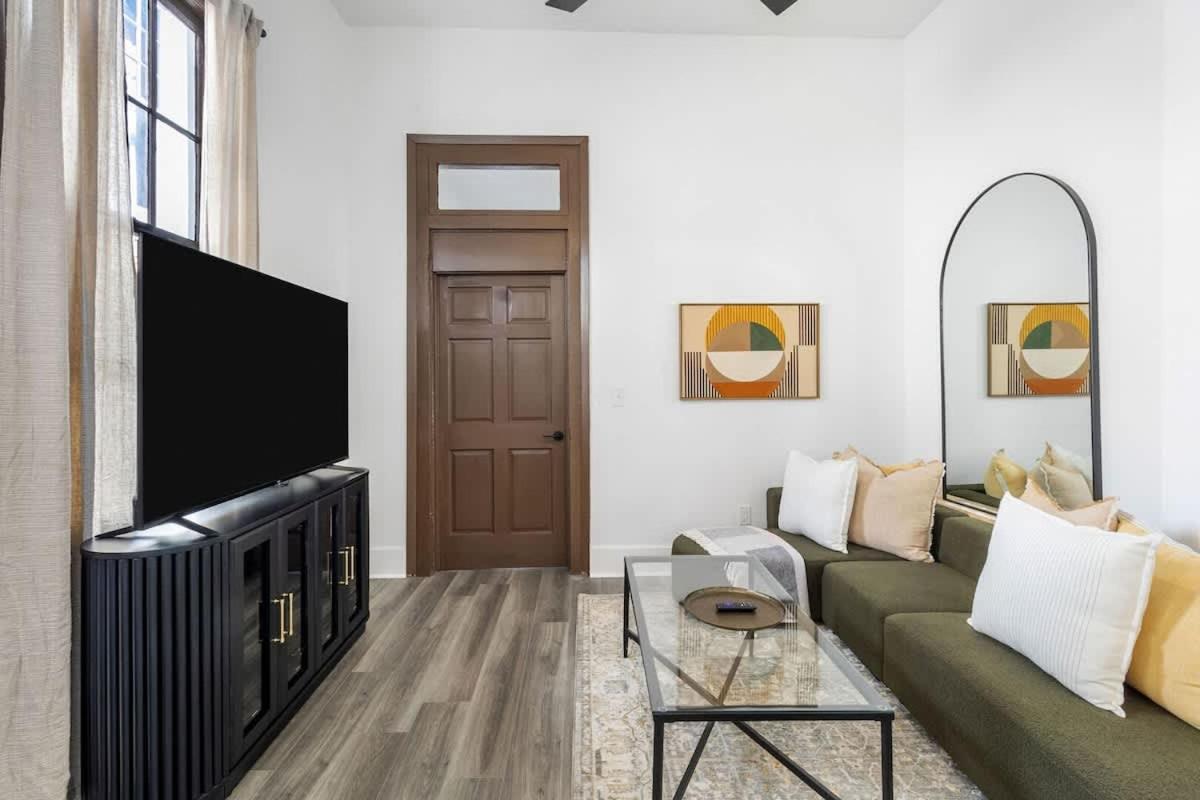 Delightful Canal Street Family Home in Mid-City