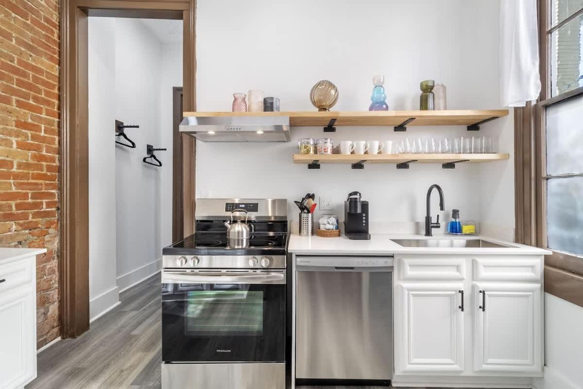 Delightful Canal Street Family Home in Mid-City