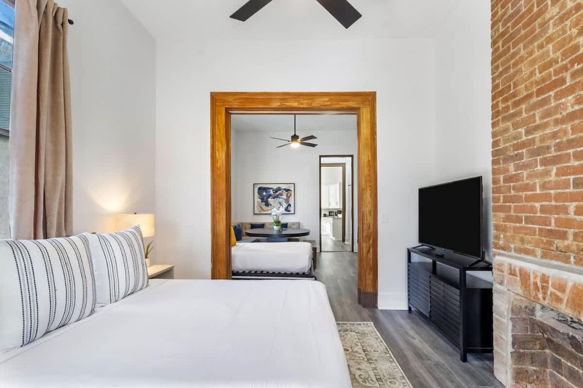 Delightful Canal Street Family Home in Mid-City