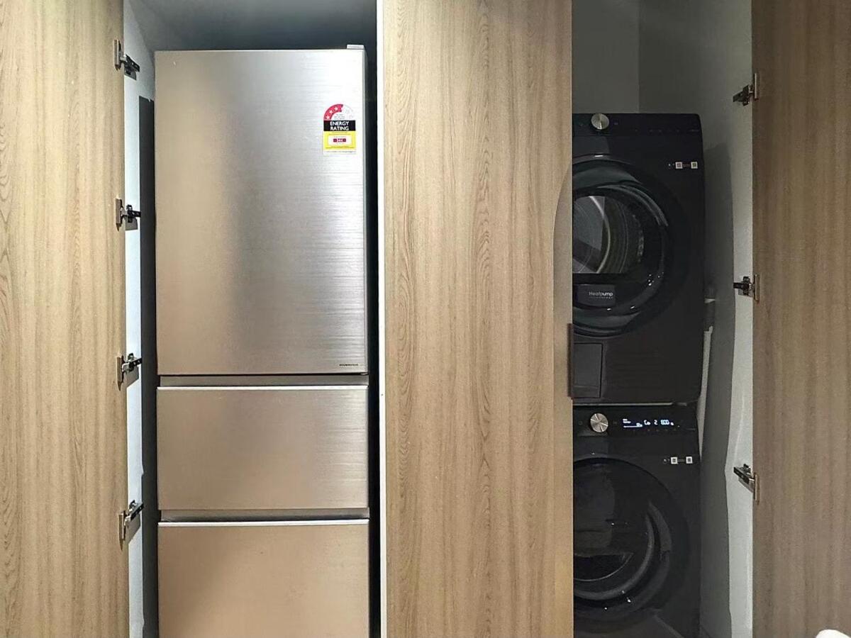 Sapphire luxury 1Br1Ba apartment in CBD with parking