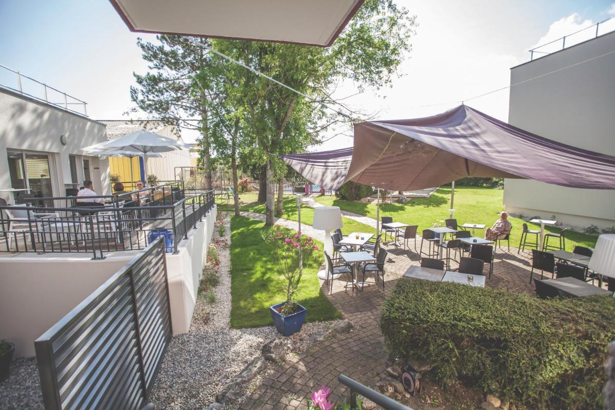 outdoor BBQ area