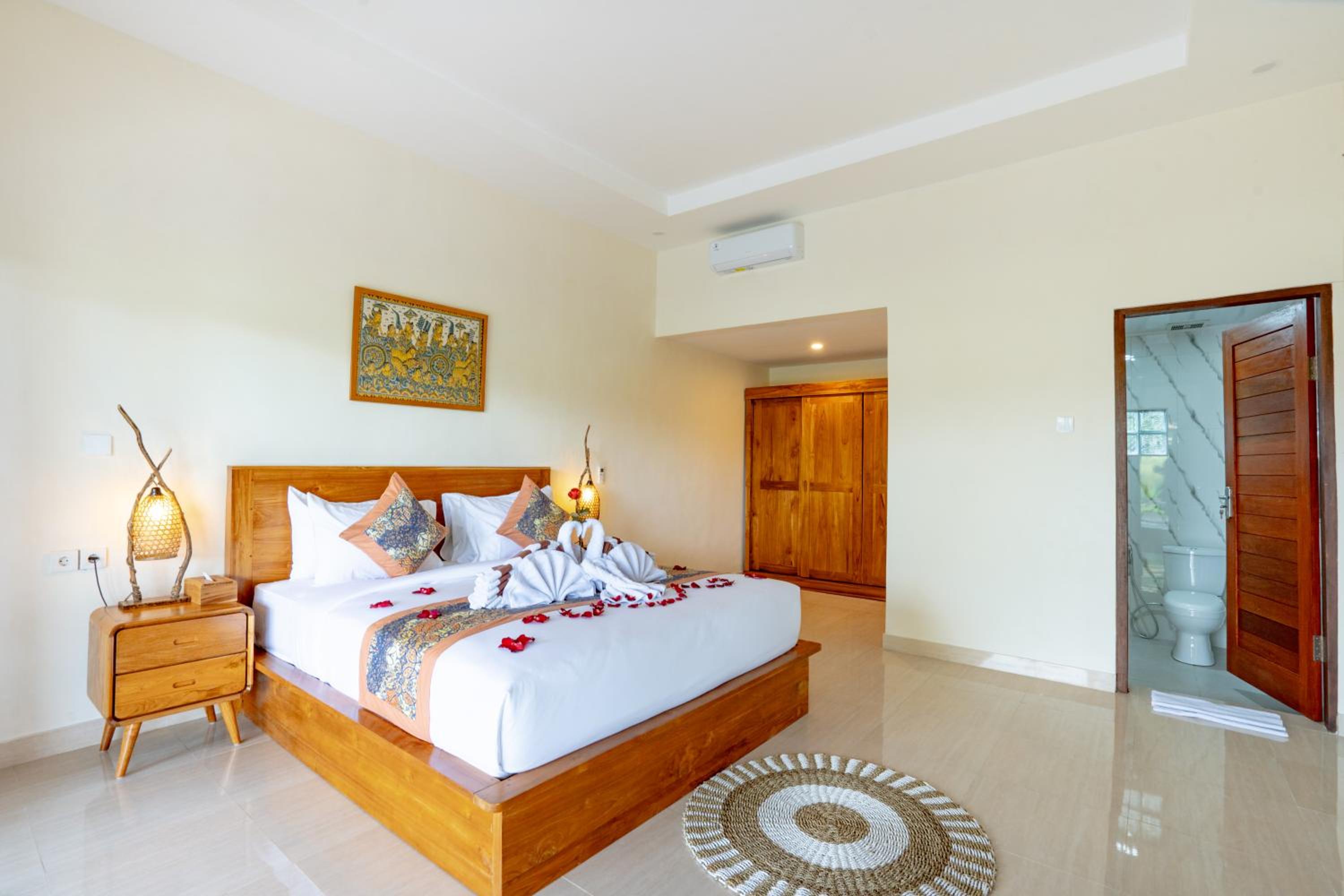 The Jinggo 2 Bedroom private Villa Ubud