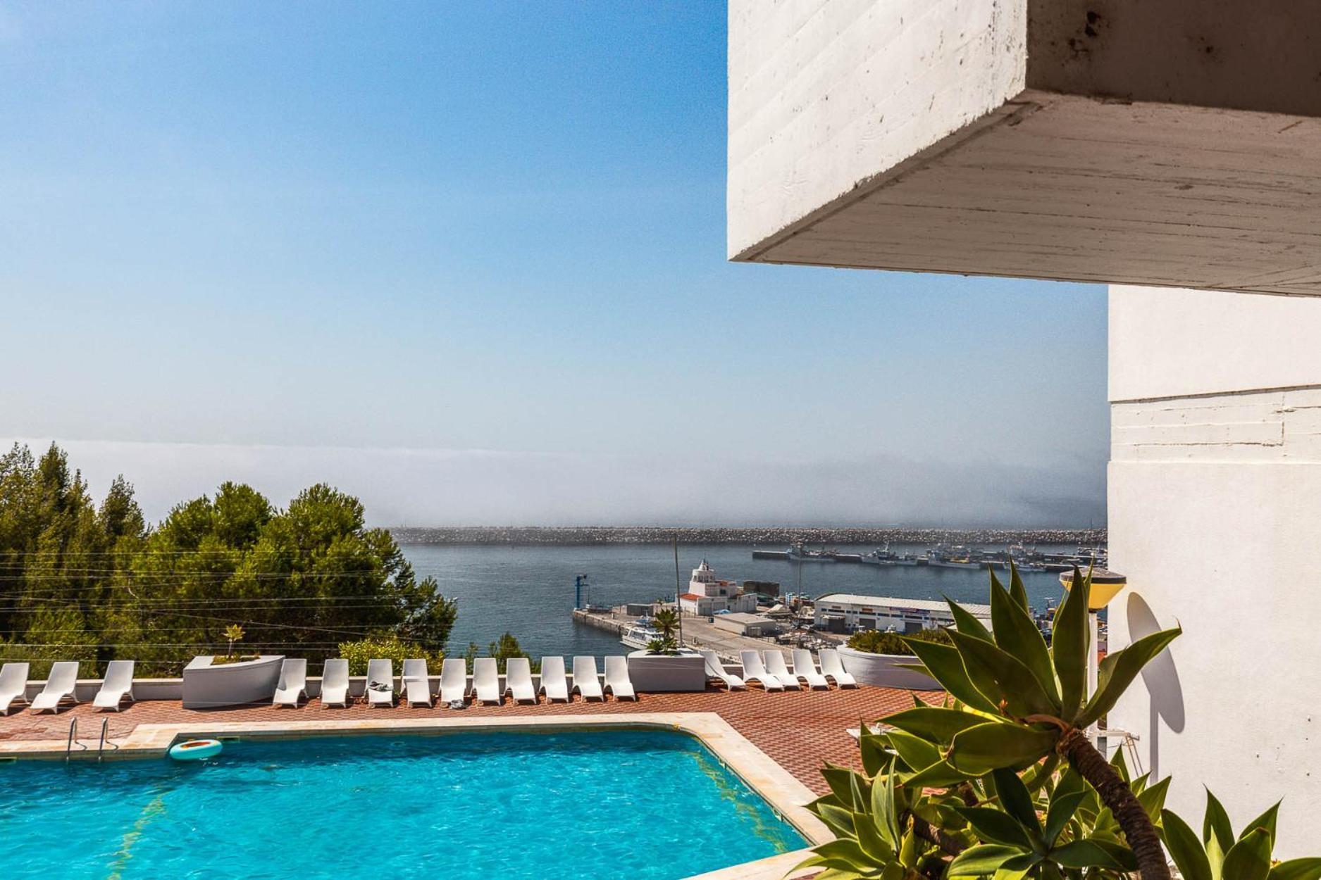 Sesimbra Blue Port Terrace - Barbecue and Ocean views