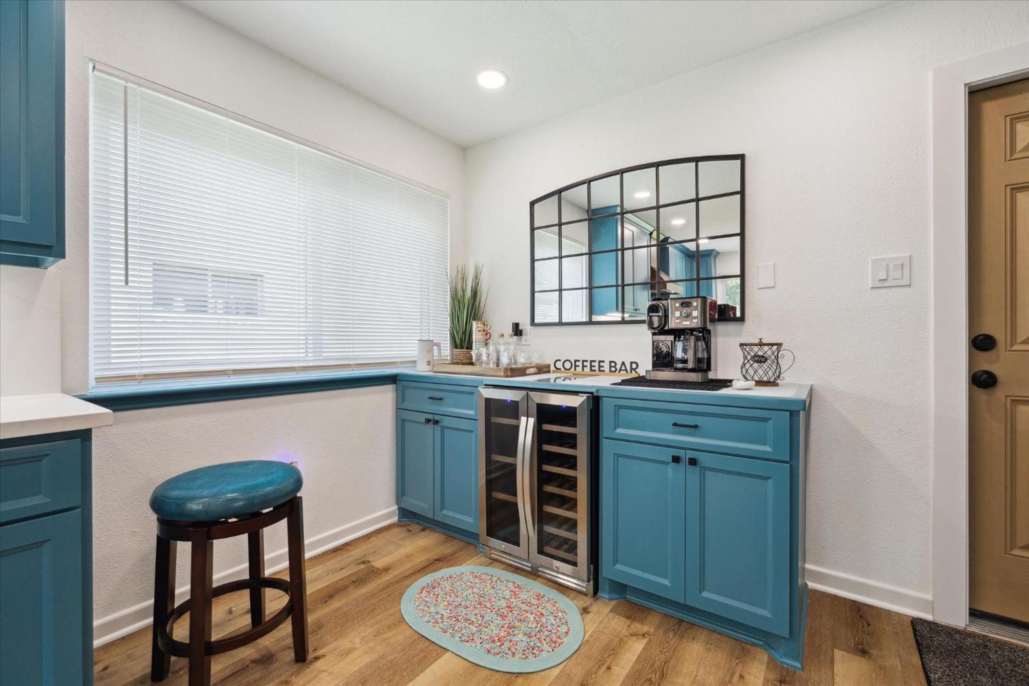 Entire House 3 BR 2 BA in Clear Lake City