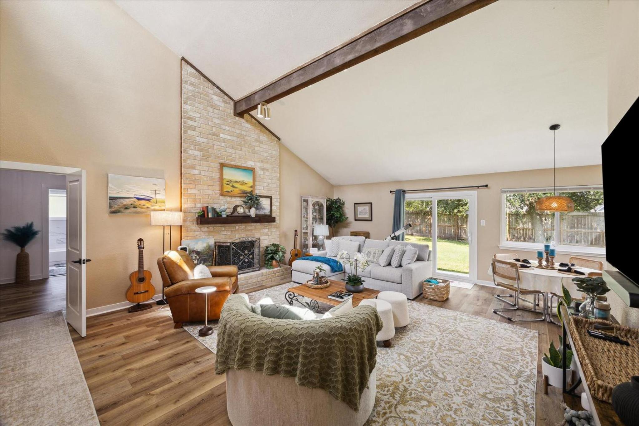 Entire House 3 BR 2 BA in Clear Lake City