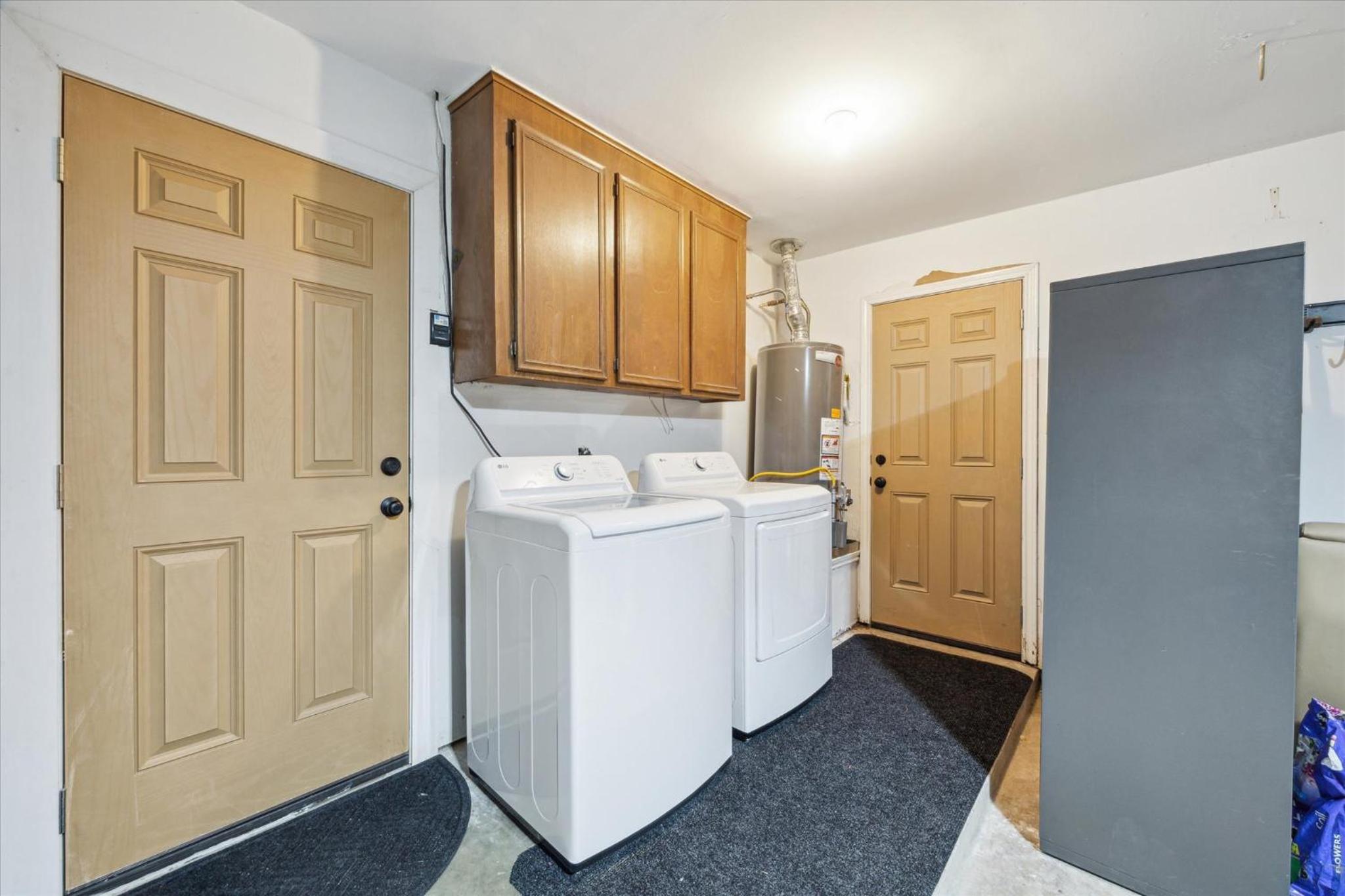 Entire House 3 BR 2 BA in Clear Lake City