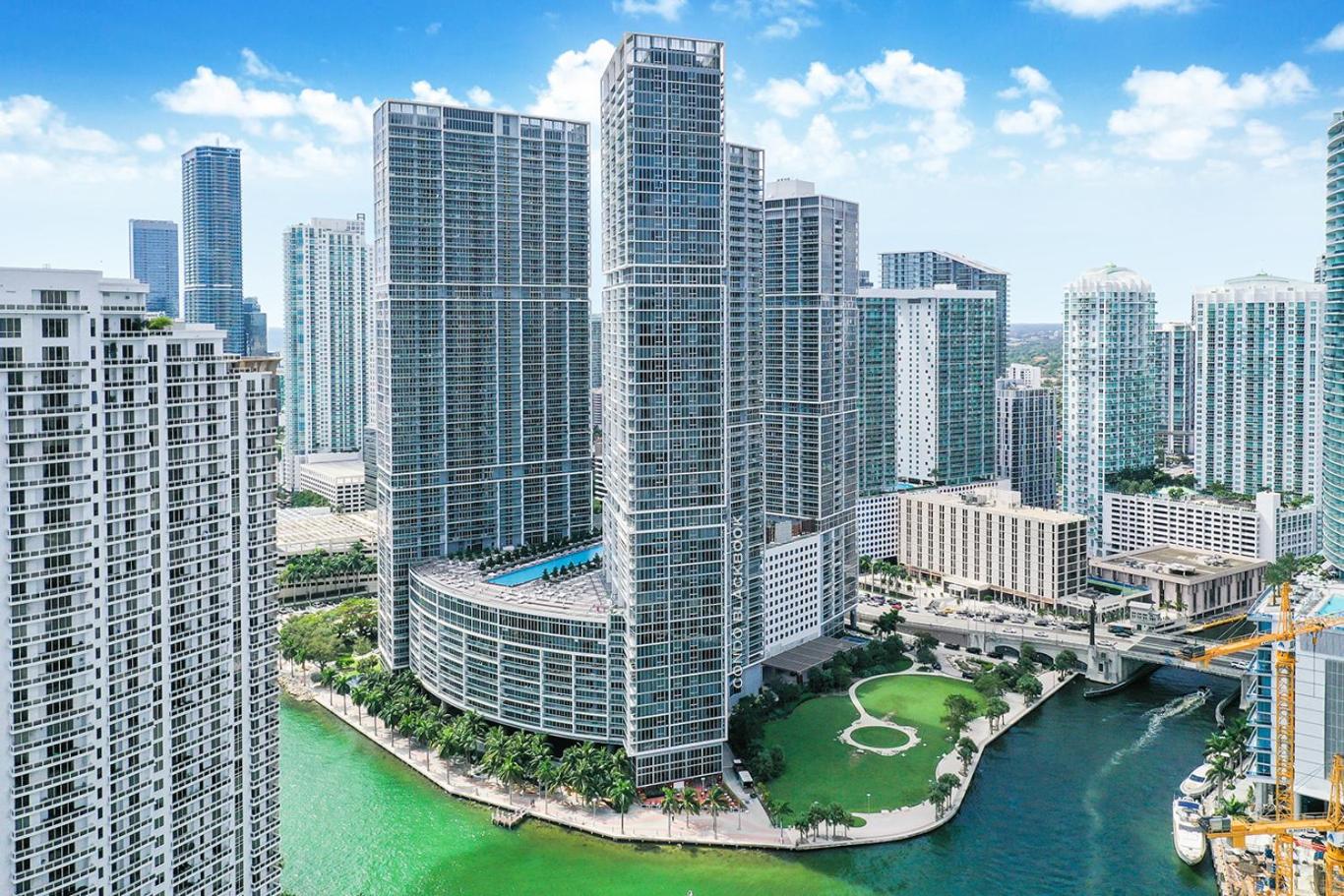 Miami Brickell Condos - W Miami