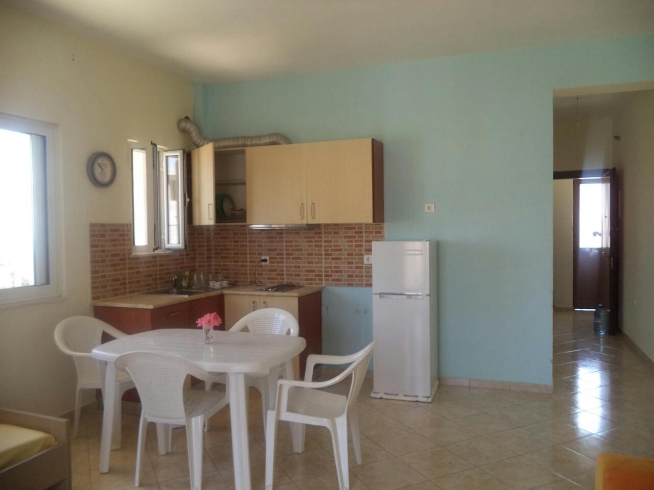 Mariana Apartments