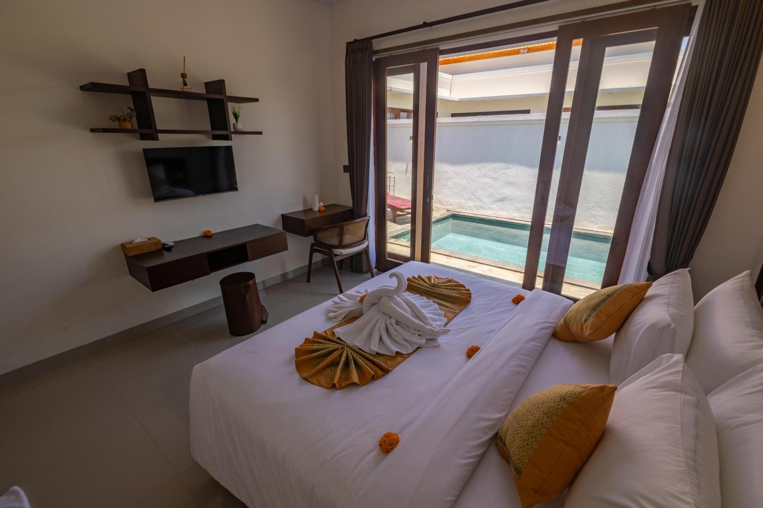 The Tjindra Mata 2 Bedroom Private Pool Villa Ubud