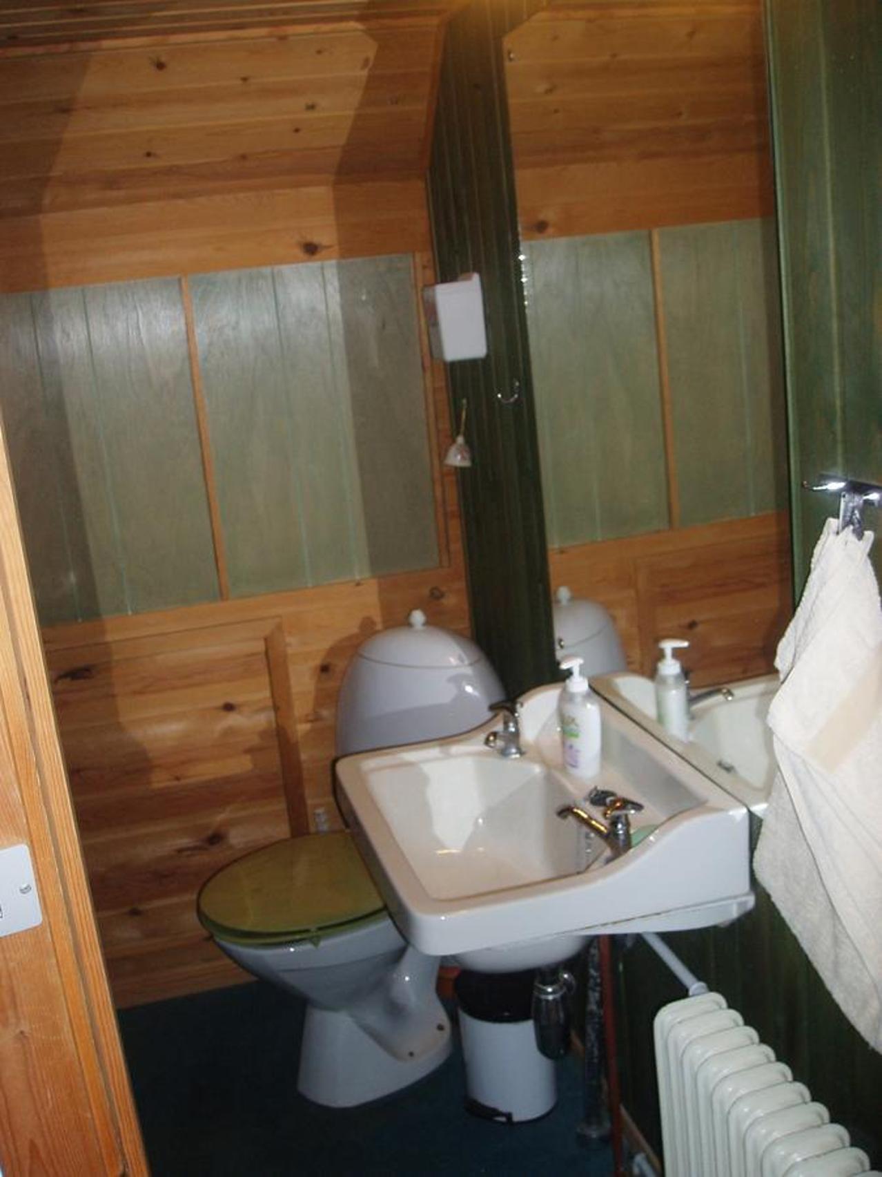 Photo 11