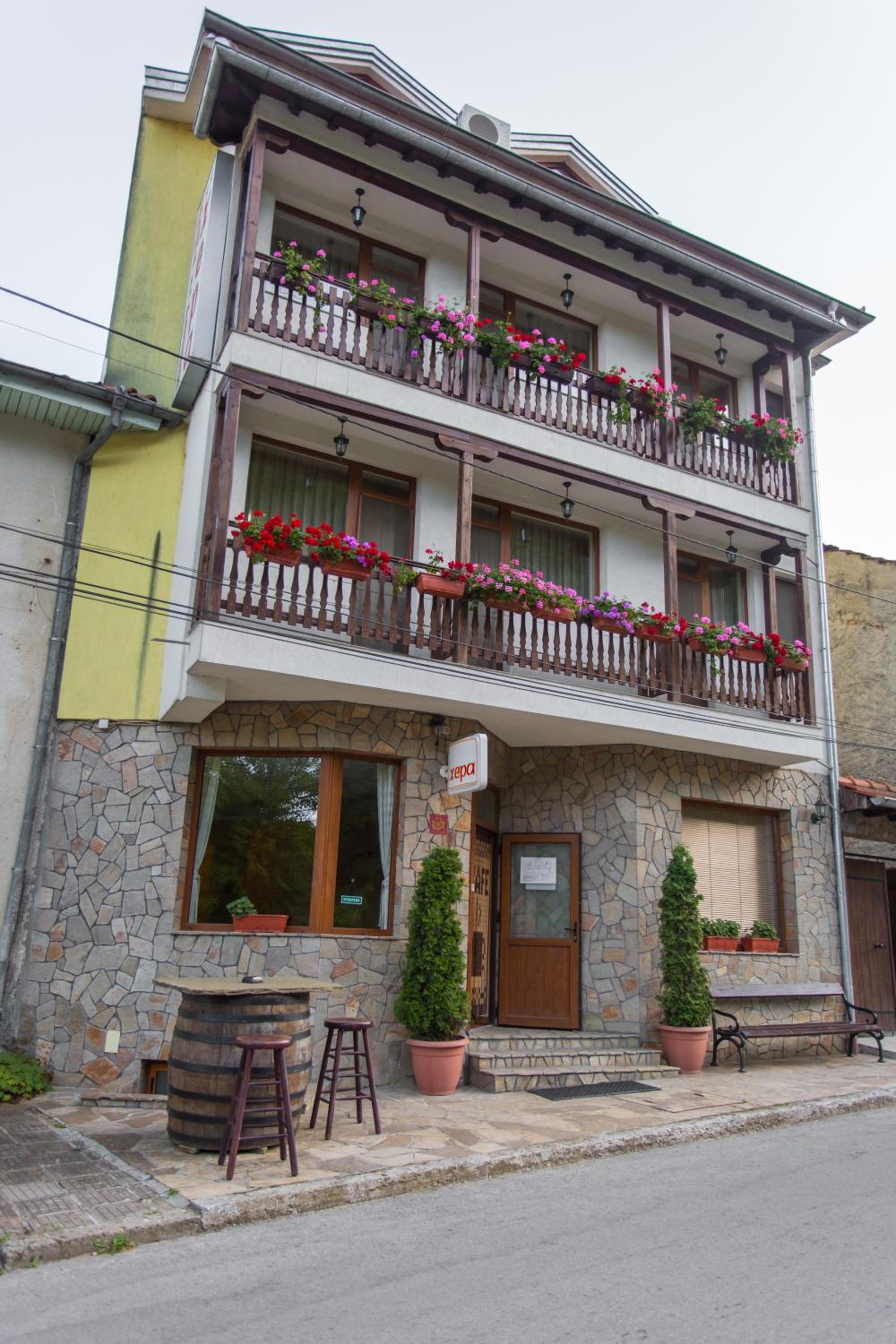 Hera Guest House