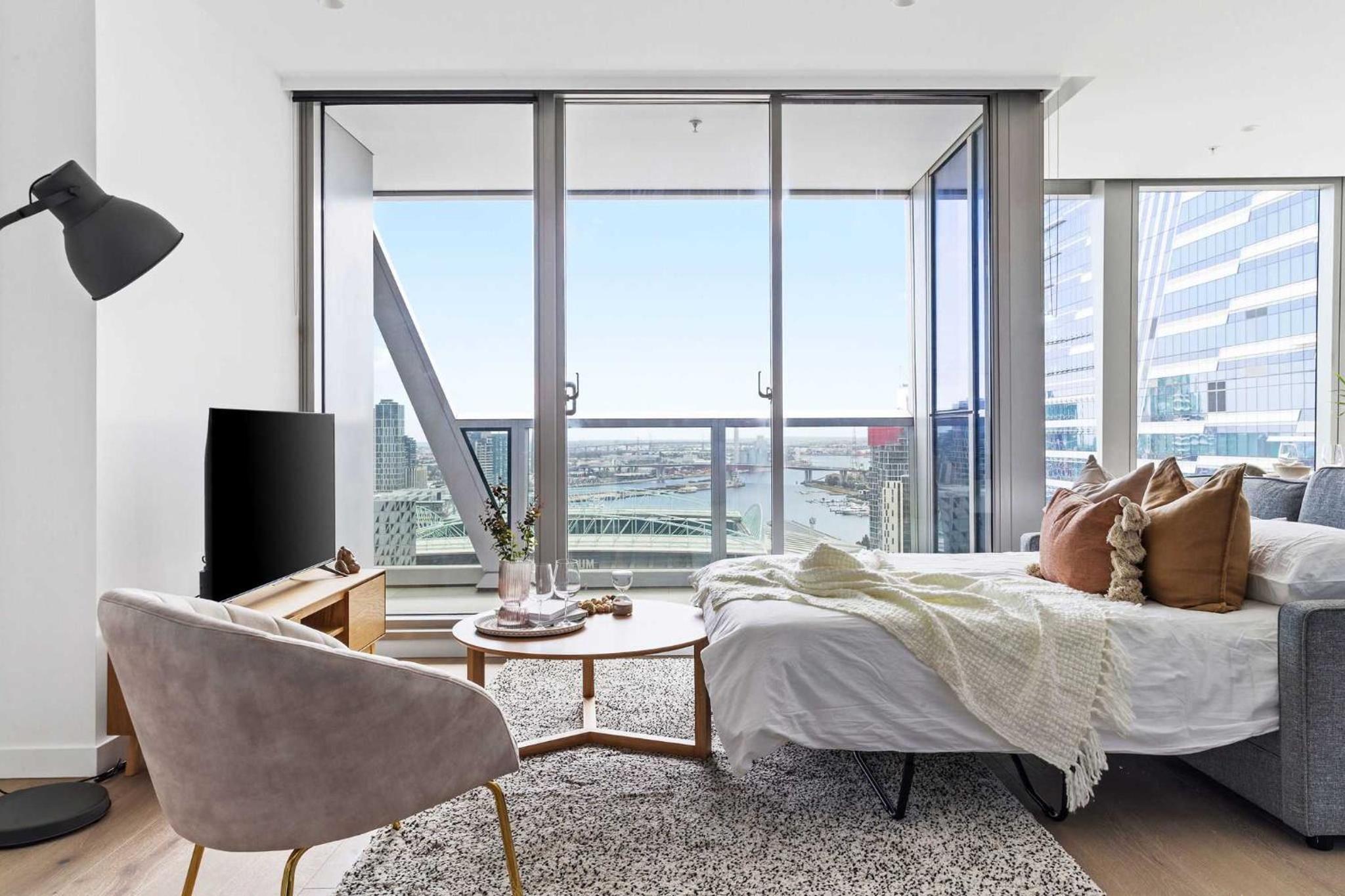 Docklands 3BR Getaway Harbour View & Free Parking