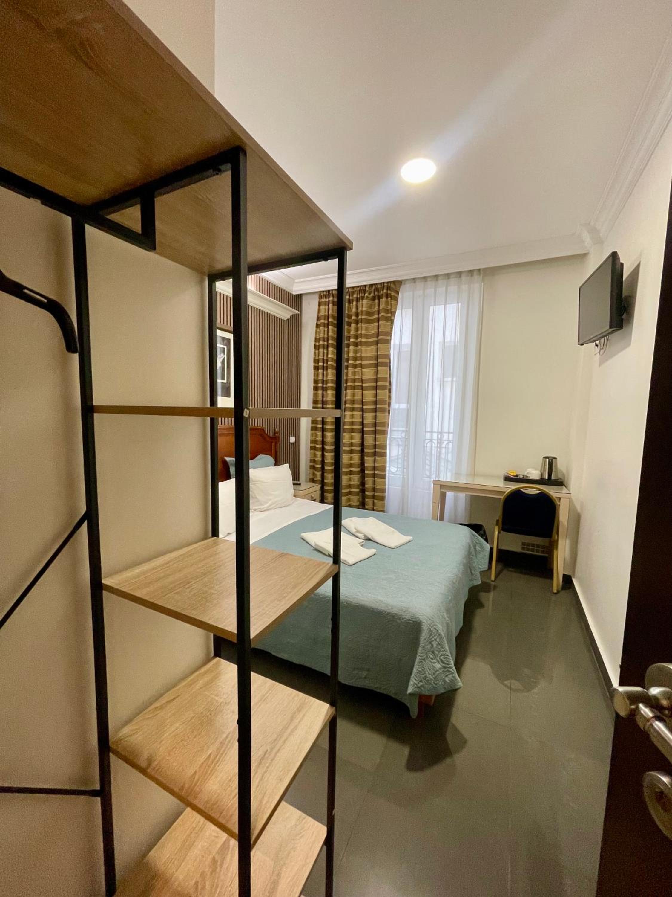 STYLE HOTEL