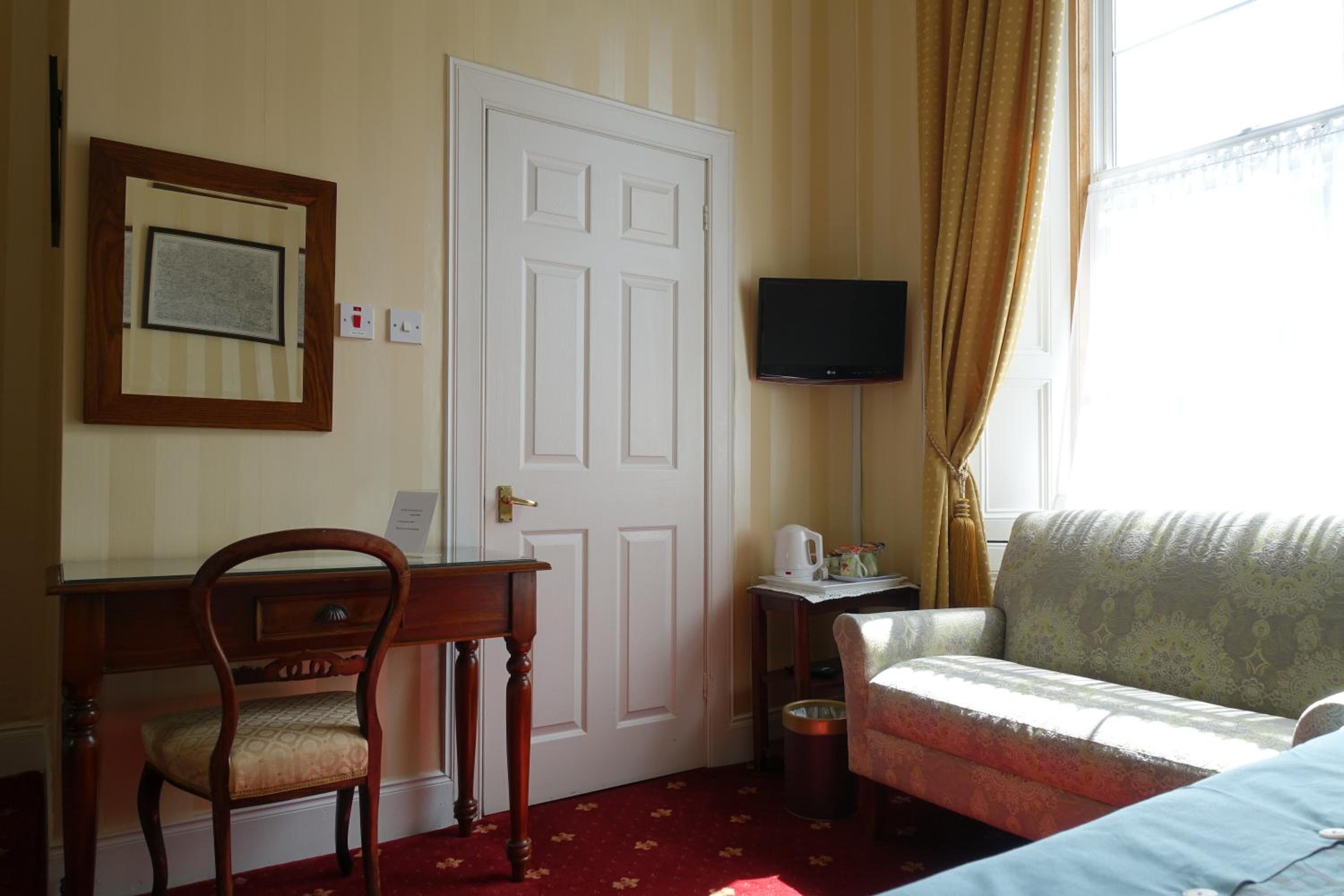 Ashgrove House photo 5