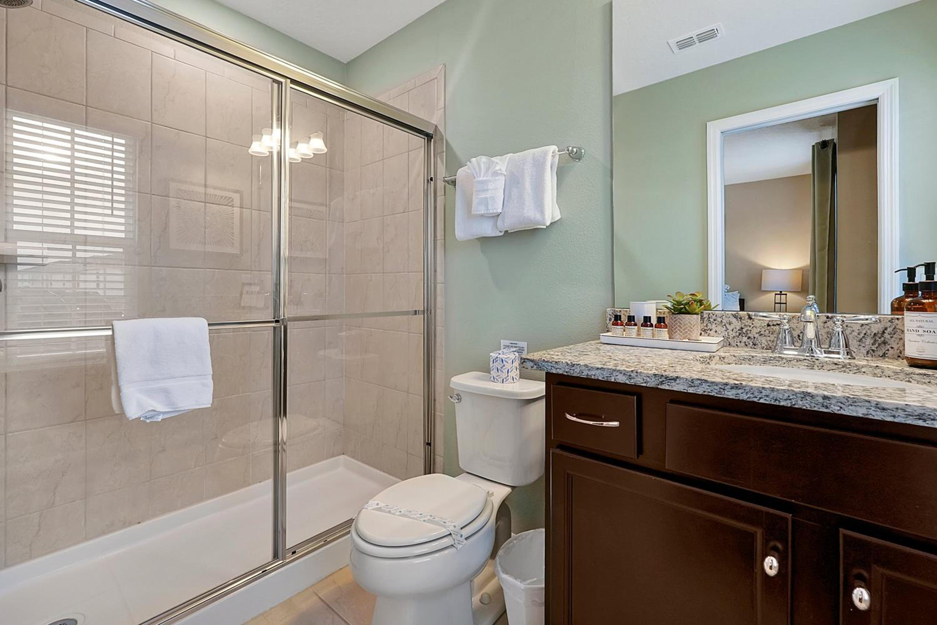 Spacious 7 bedroom home in Davenport Windsor Island Resort with a private pool.