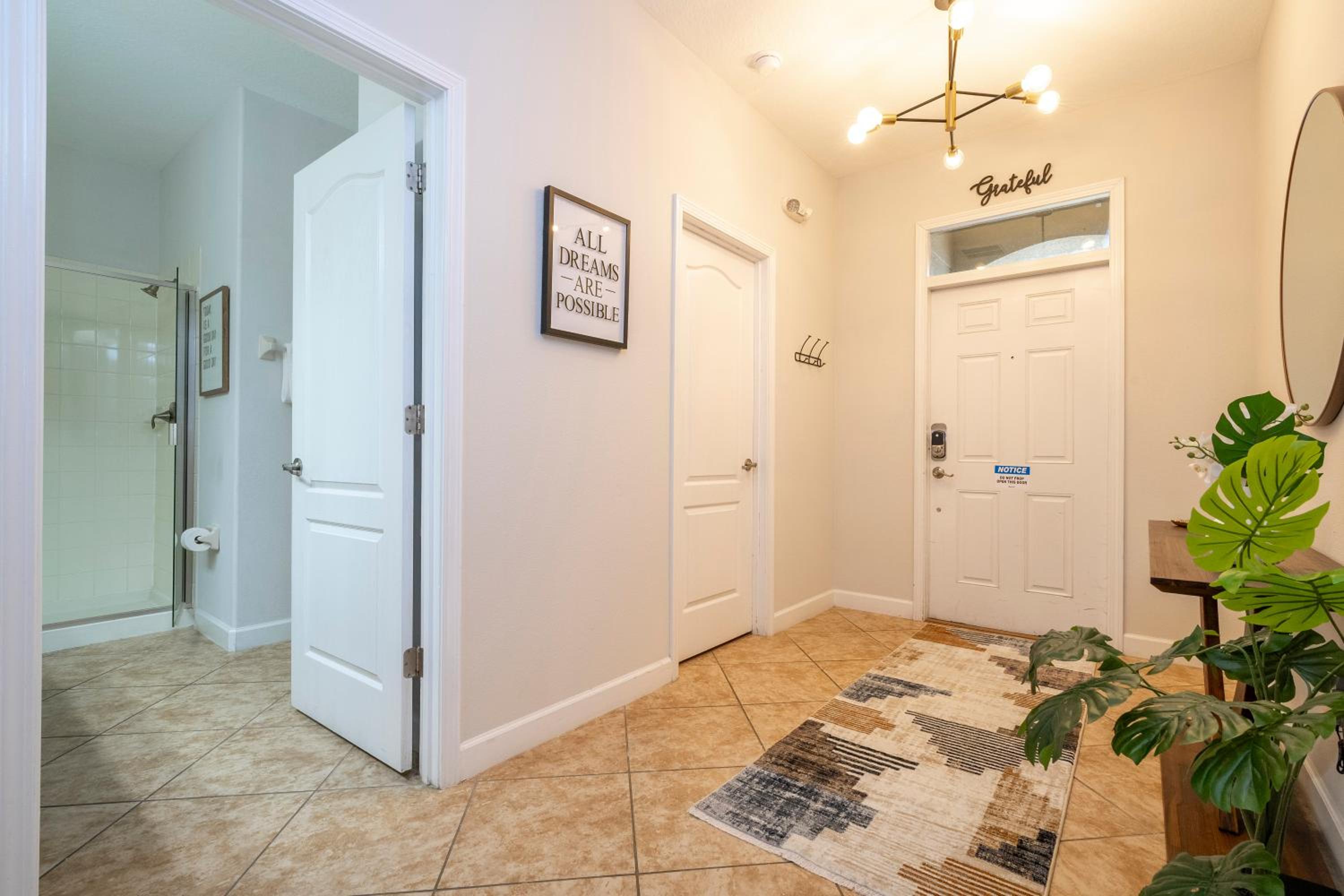 Spacious 8 bedroom home in Davenport with a private pool perfect for large groups.